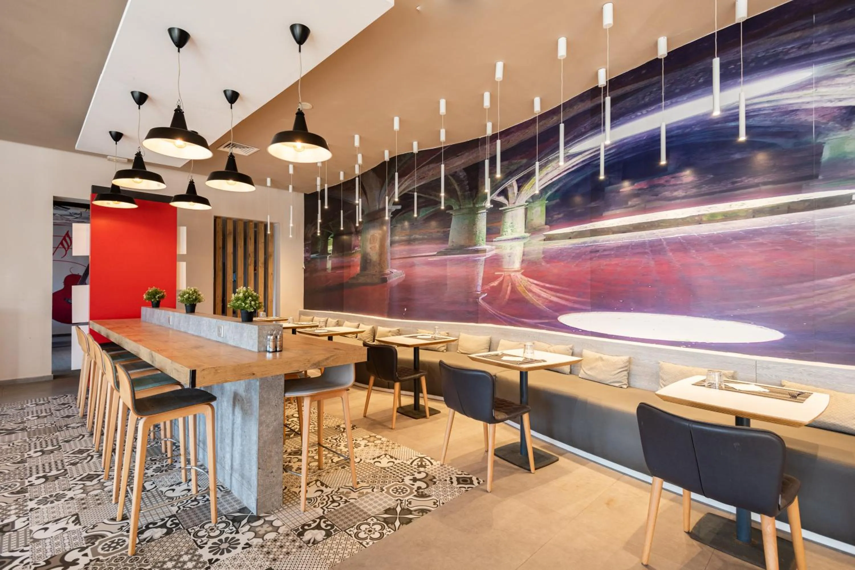 Restaurant/places to eat in Ibis El Jadida