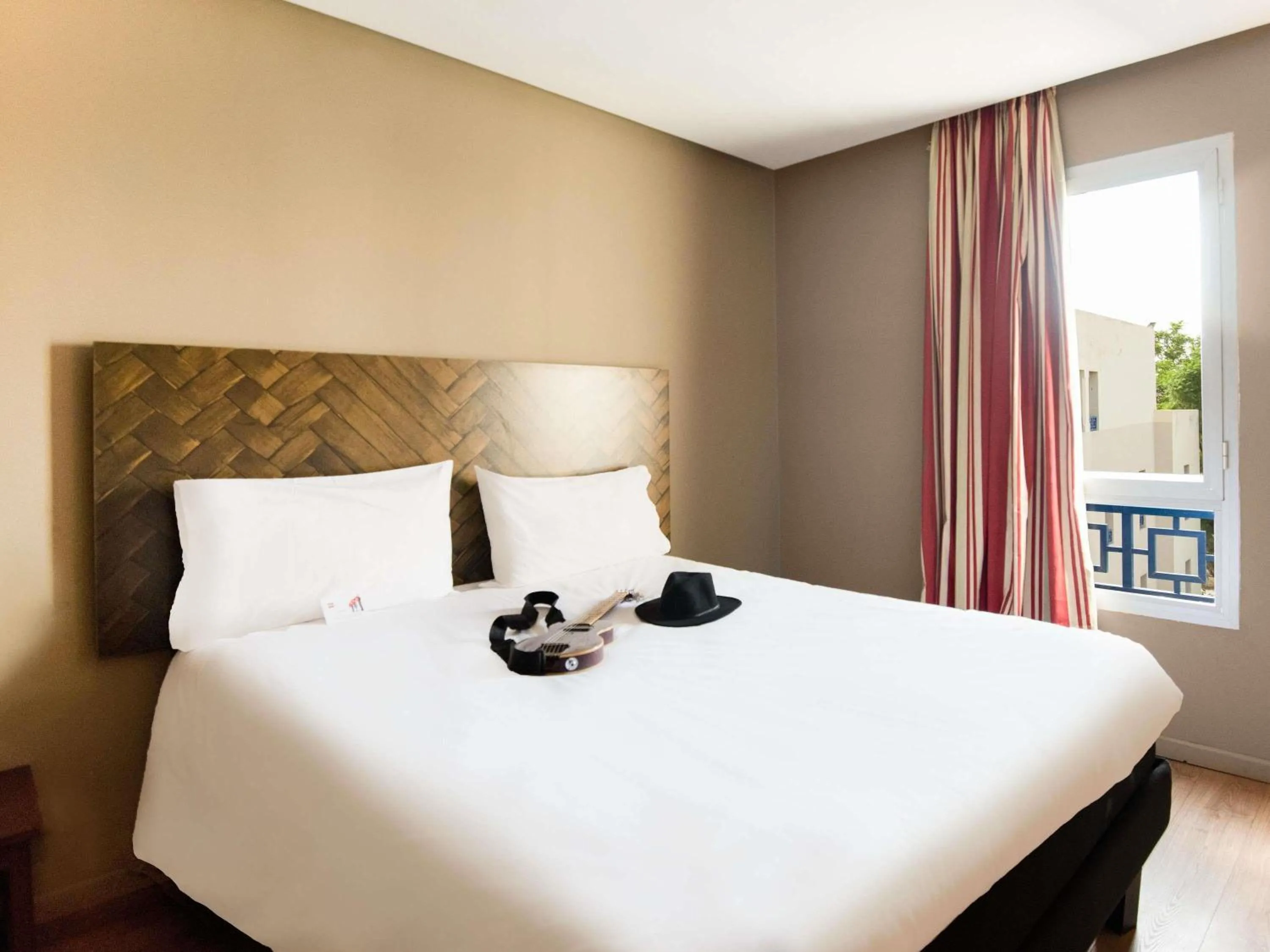 Bedroom, Bed in Ibis Oujda