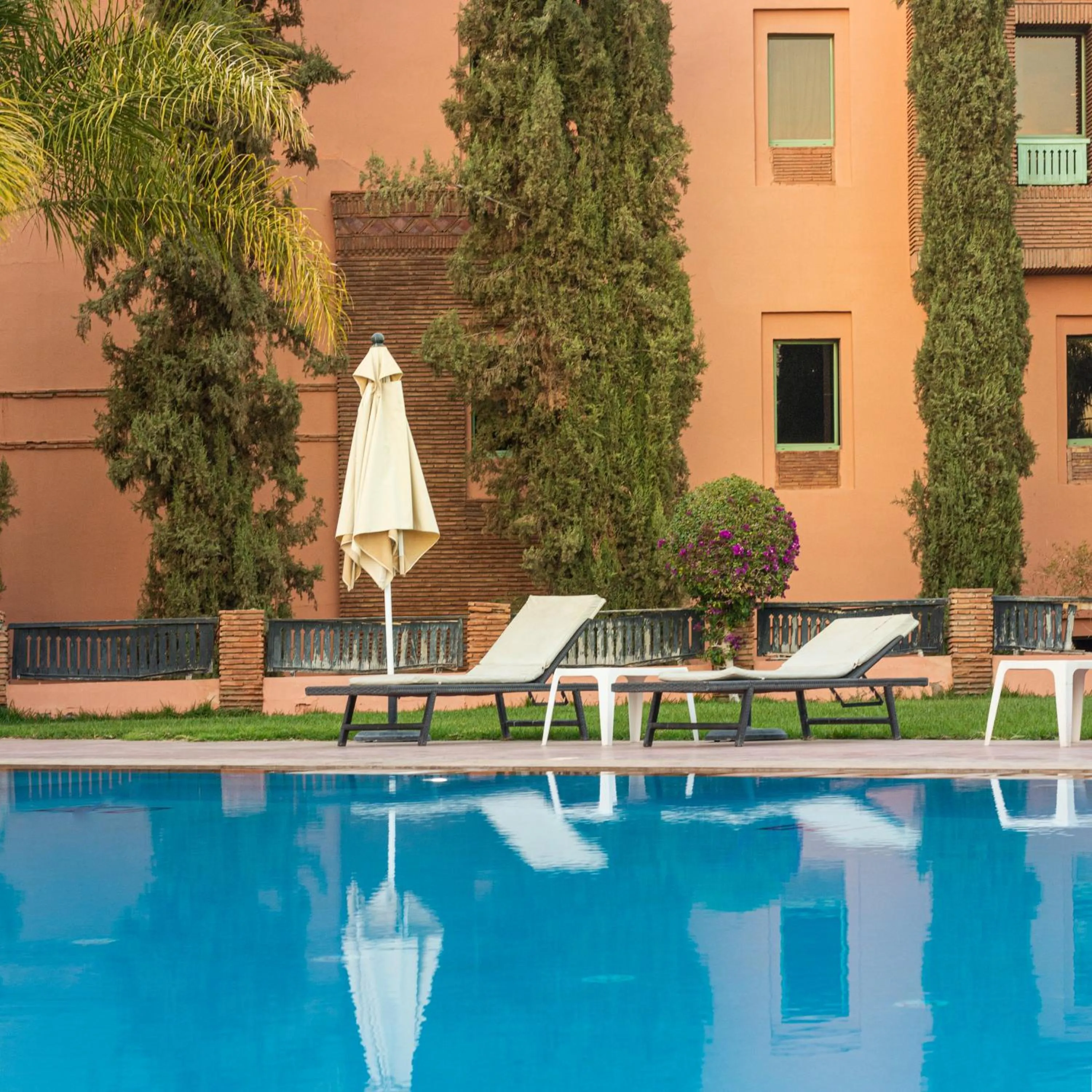 Swimming pool in Ibis Marrakech Palmeraie