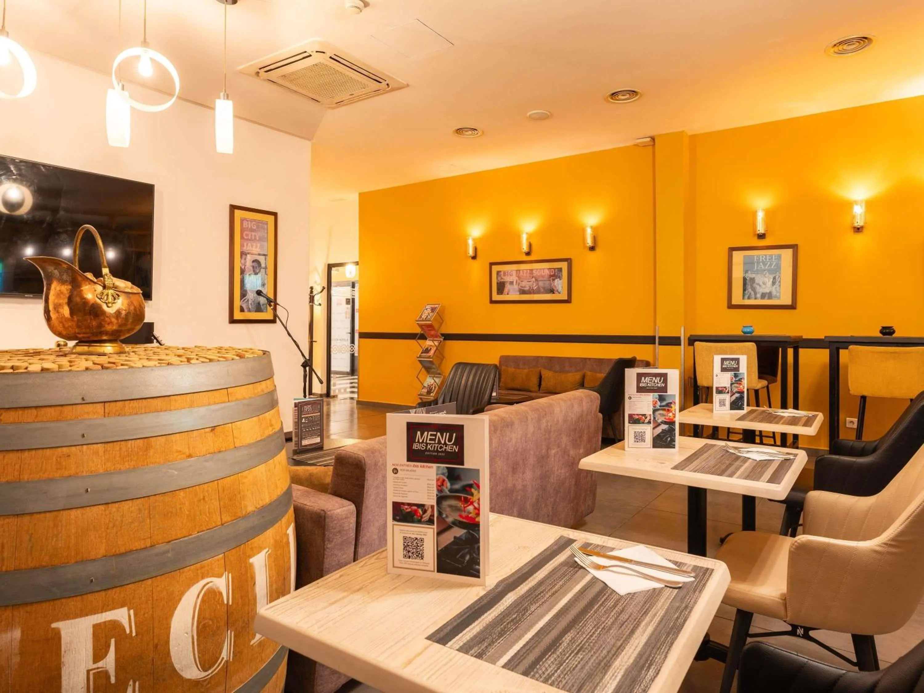 Lounge or bar in Ibis Meknès