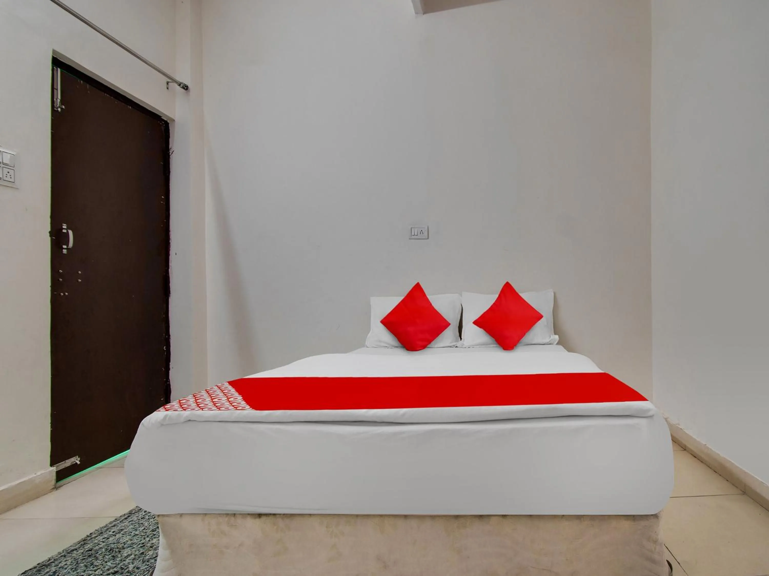 Hotel O D R Guest Inn