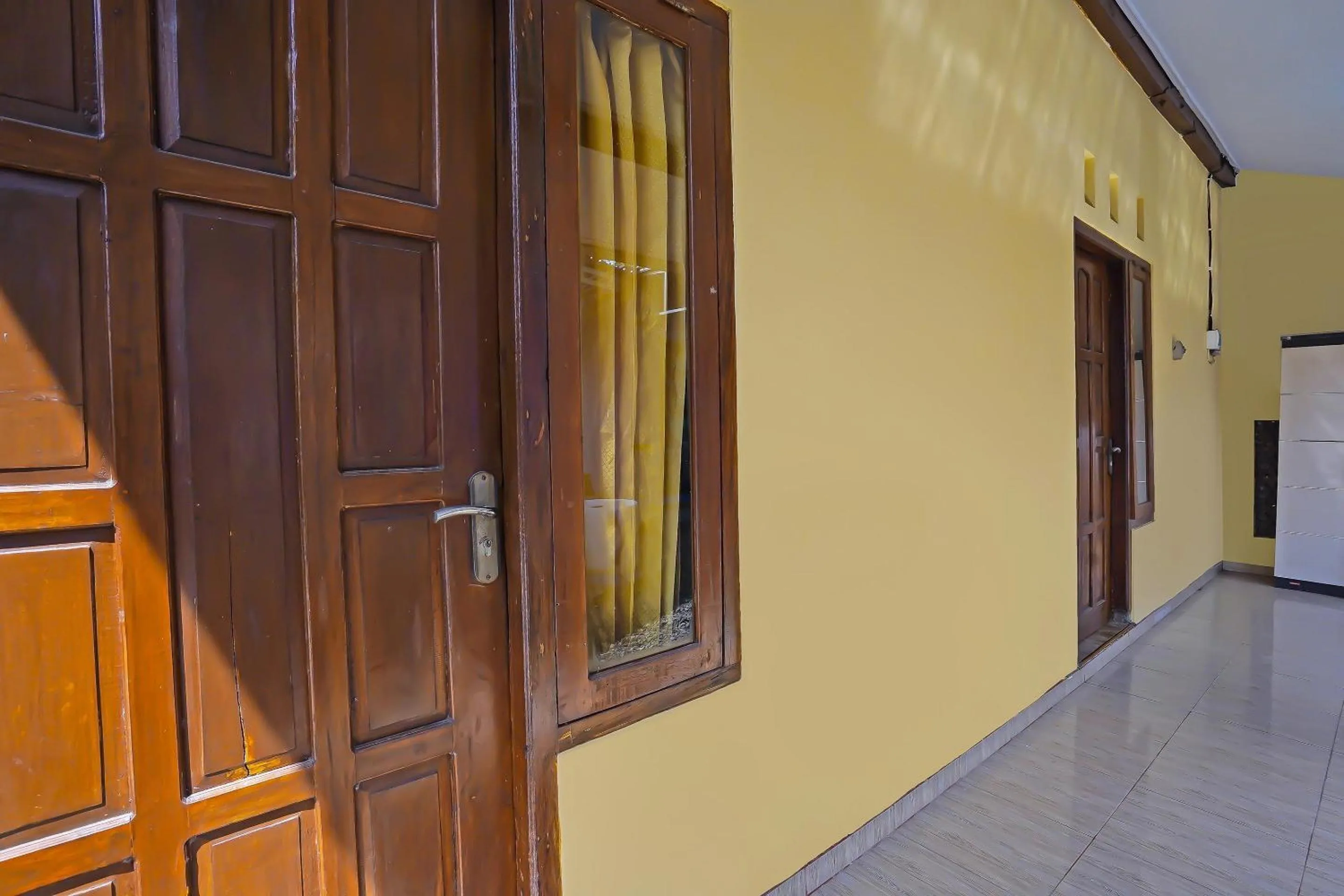 Lobby or reception in Hotel O Sobat Ijen Traveller Homestay