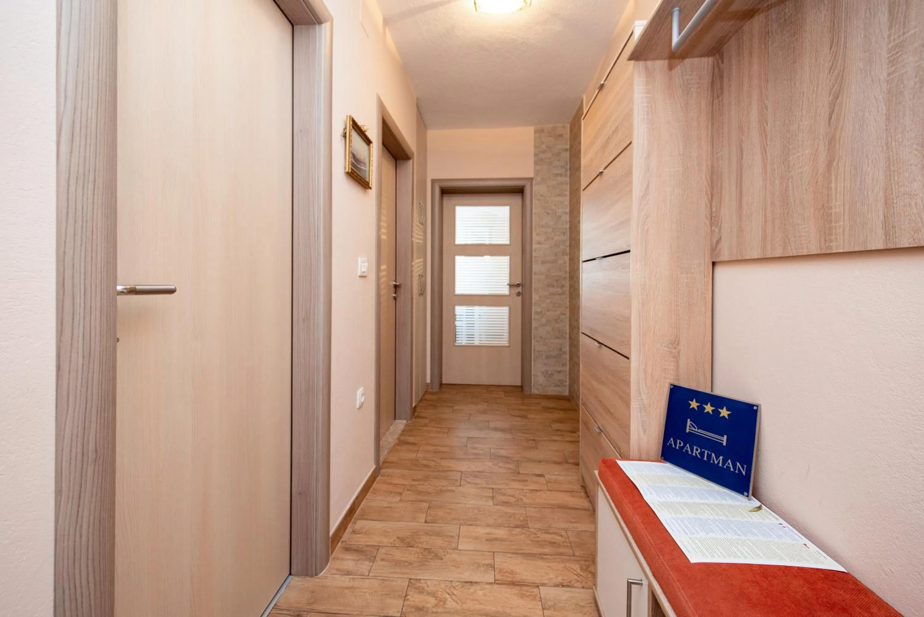 Facade/entrance in Apartment Traveler
