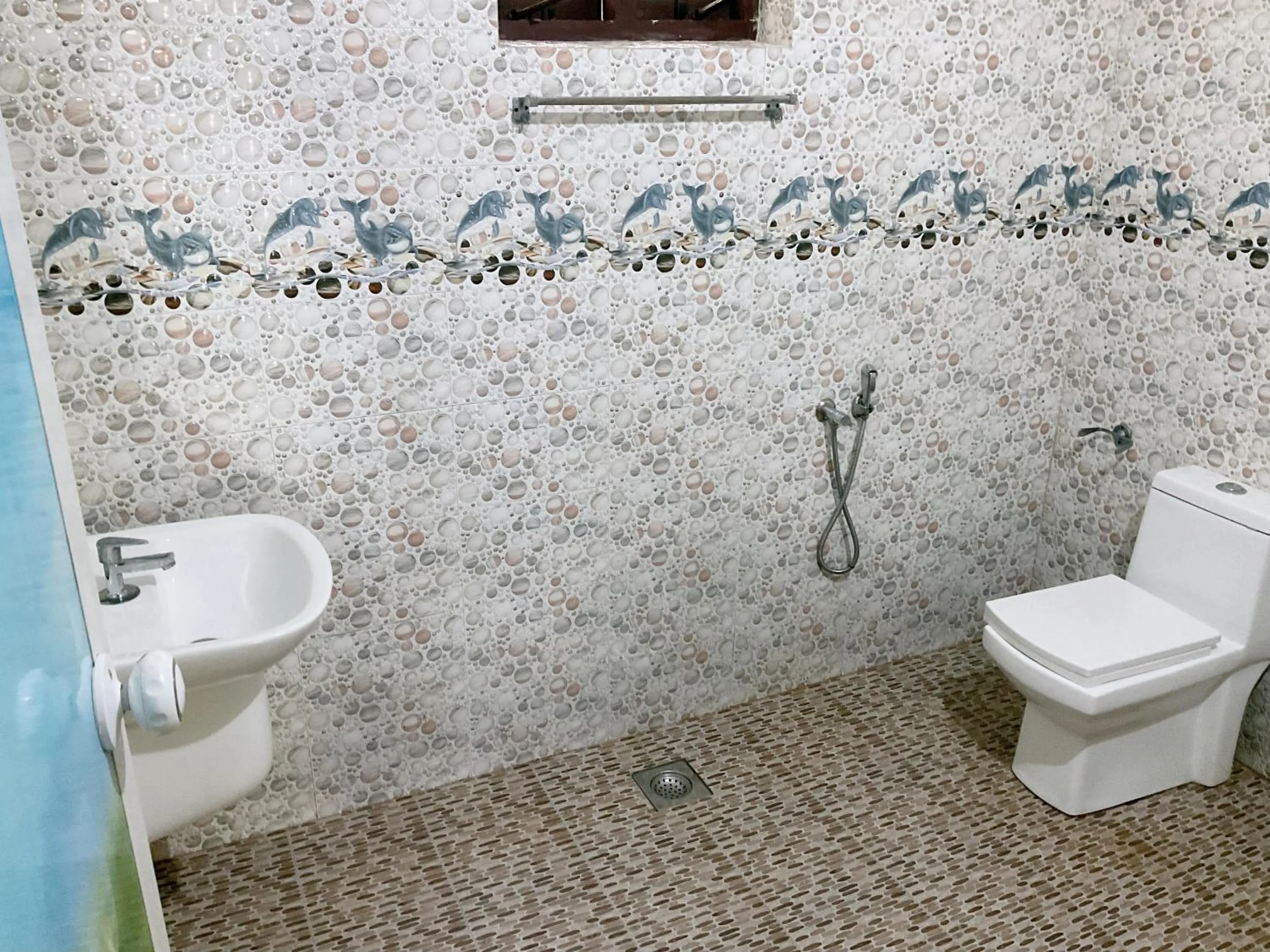 Shower in Aryavilla Heritage