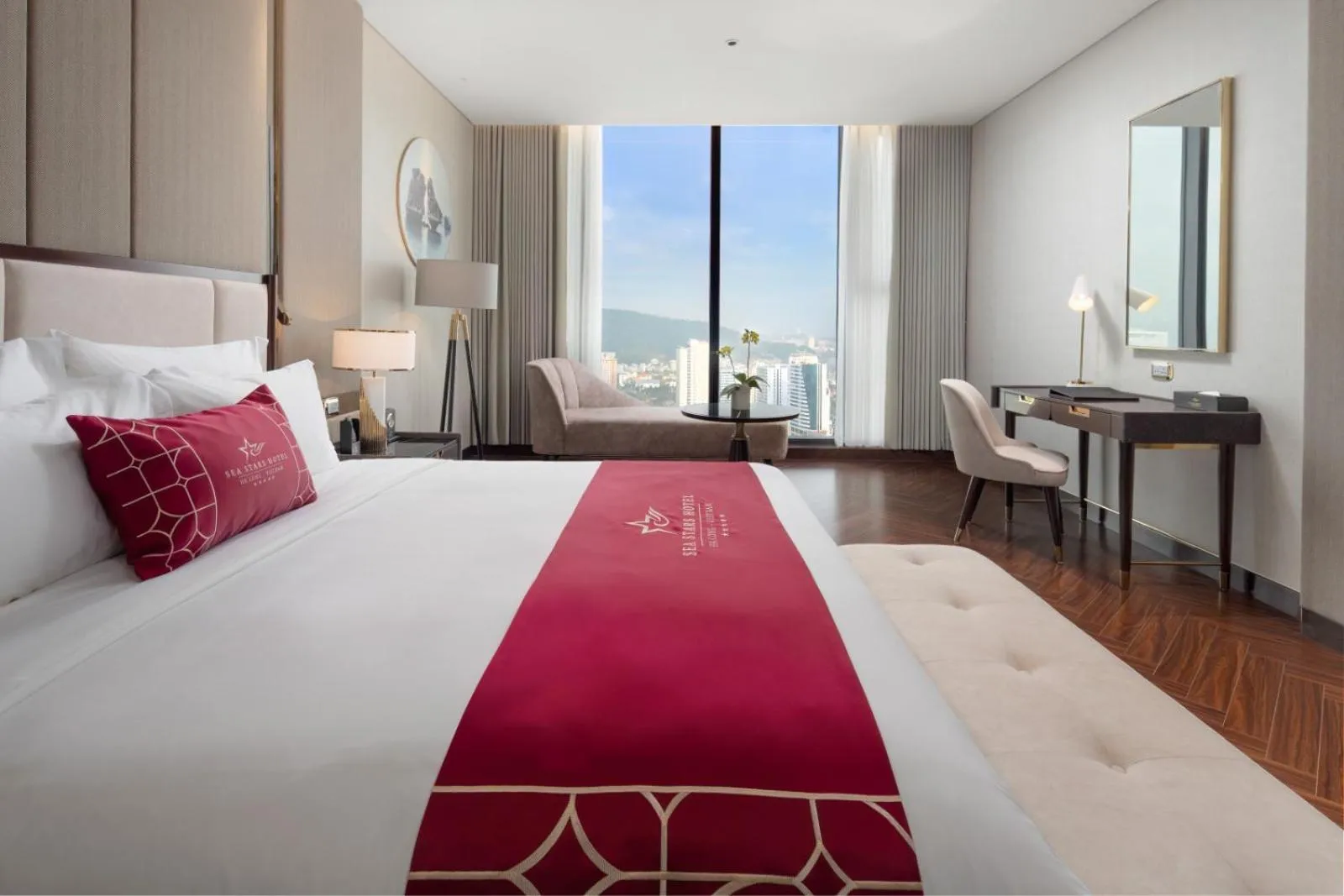 Bed in Sea Stars Hotel Ha Long