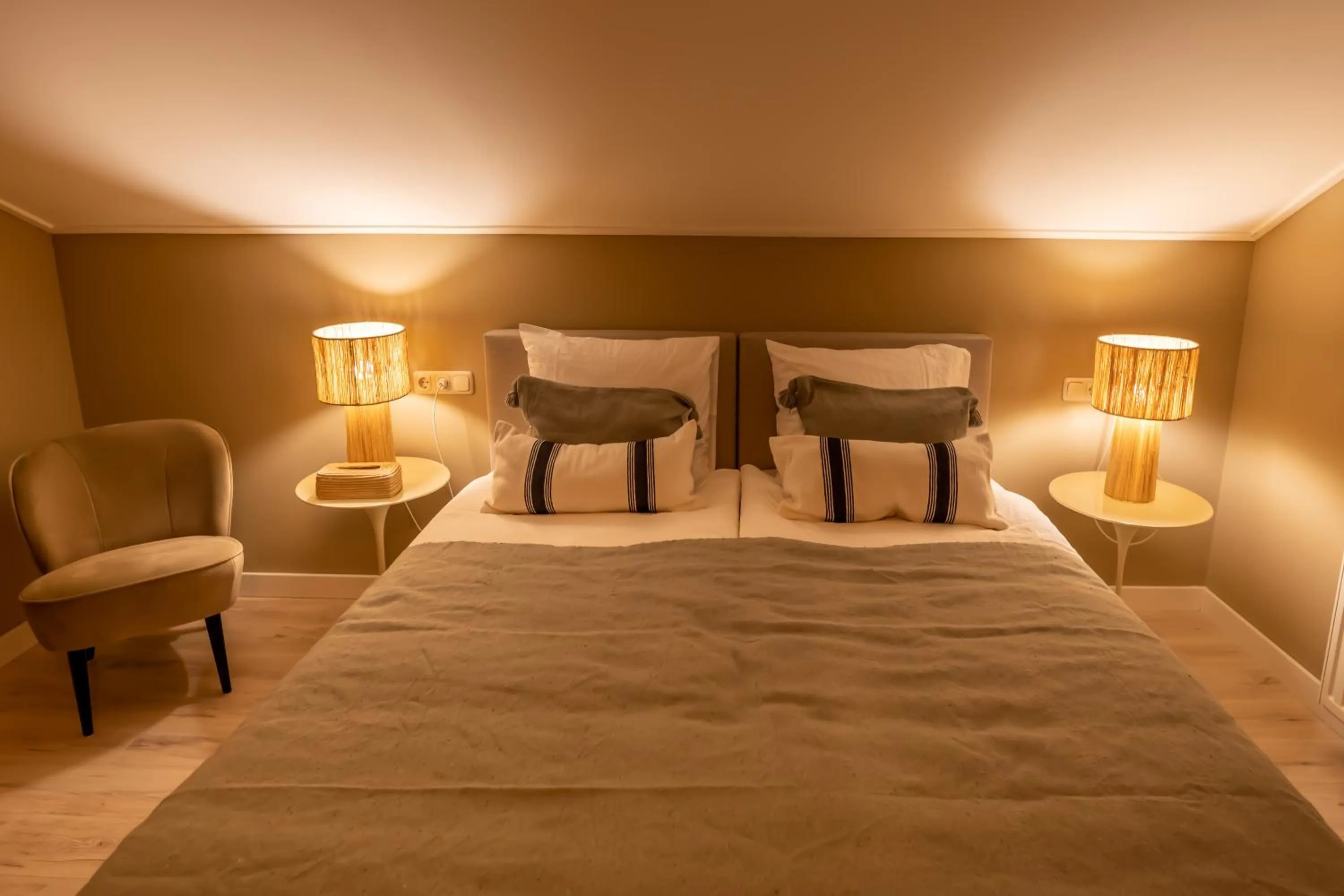 Bed in Hotel Restaurant Toxopeus