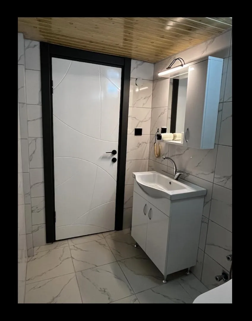 Bathroom in BURSA GRAND LOYAL CiTY HOTEL