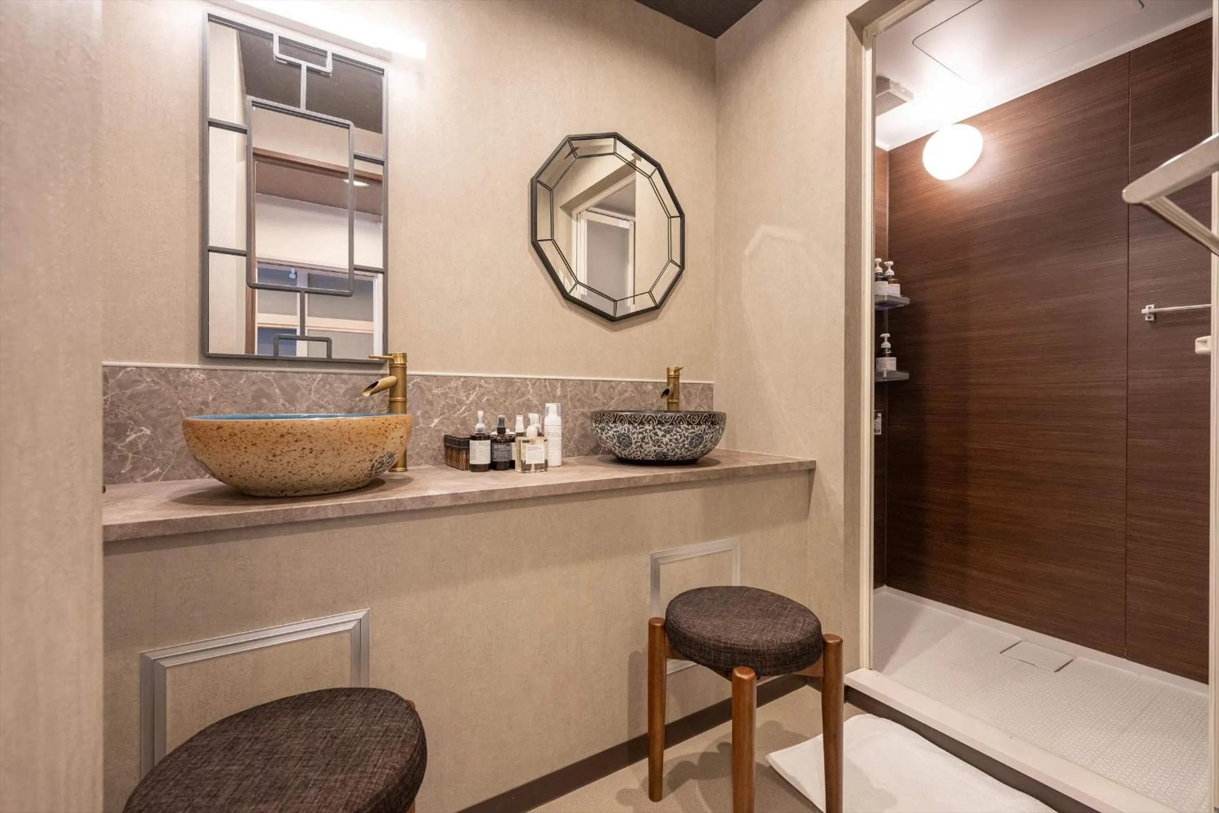 Shower in Yumura Onsen MIDORIYA