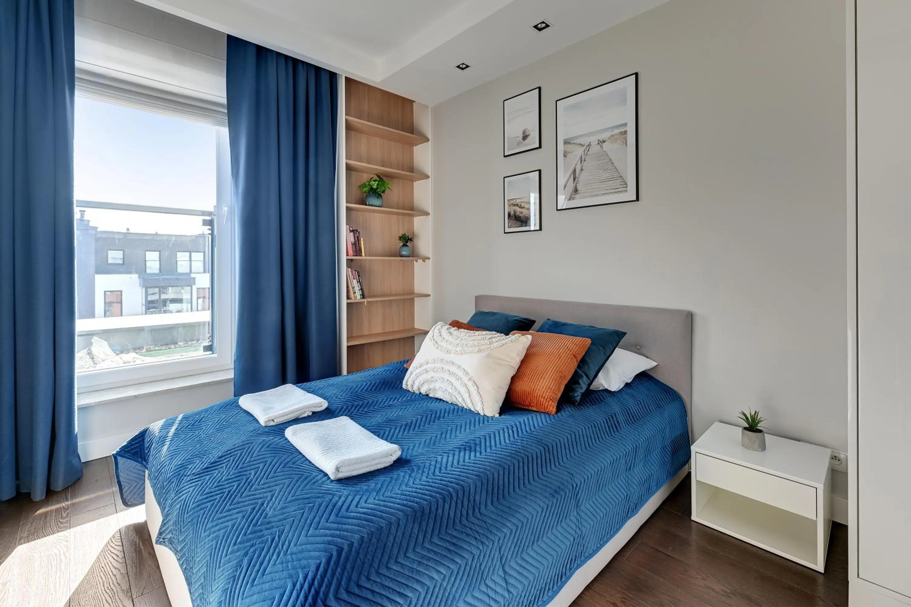 Bedroom, Bed in Chmielna Park by Comfort Apartments