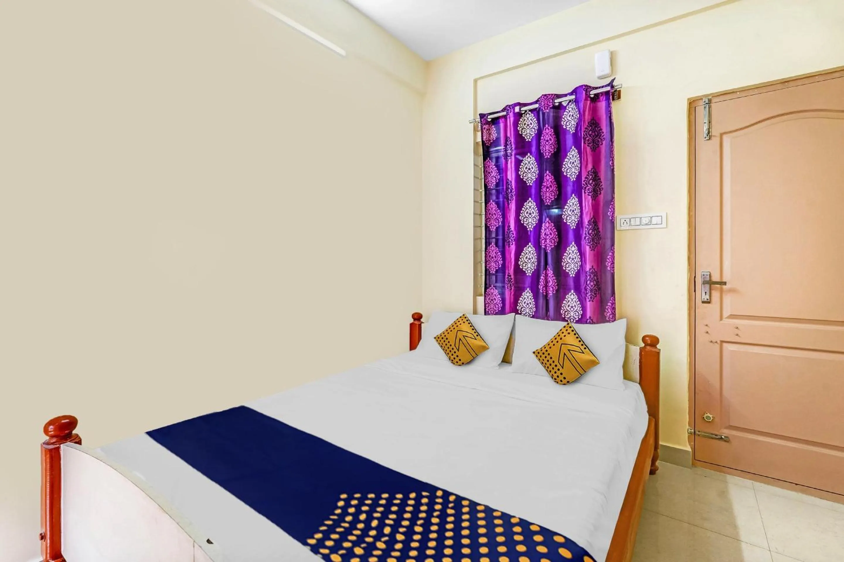 Bedroom, Bed in Hotel O Sri Thirumala Lodge