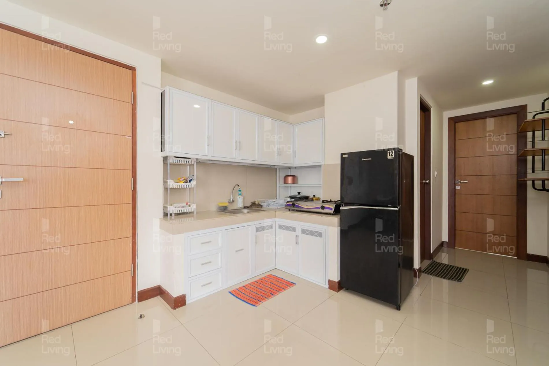 Kitchen or kitchenette in RedLiving Apartemen Vida View - Vida Connect