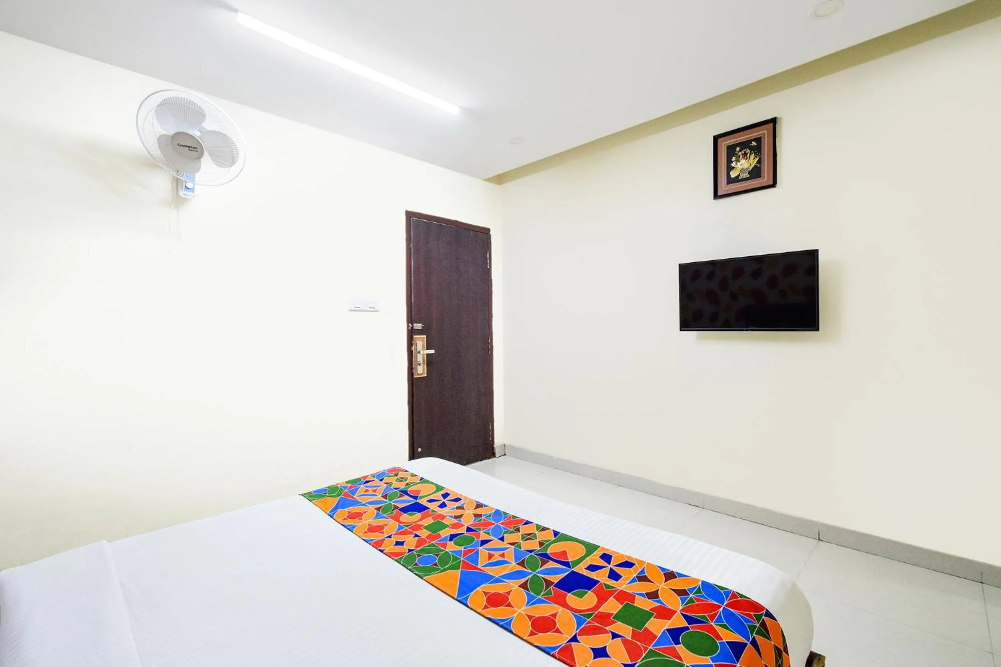 Bed in Hotel L Grand - Nr Secunderabad Railway Station