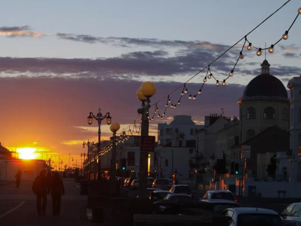 Neighbourhood in Garden View