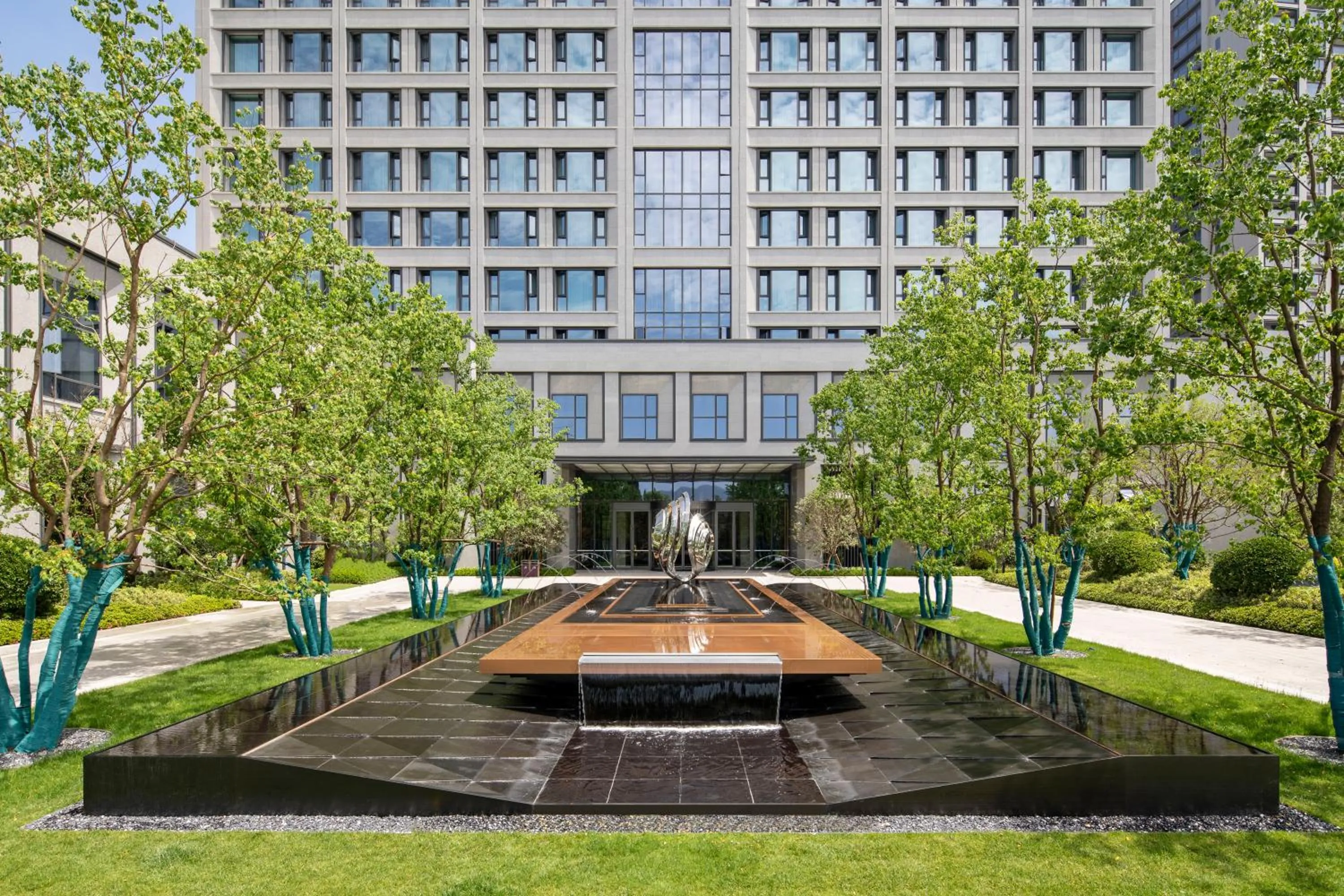 Property building in Qingshan Lake Tianlan Hotel Hangzhou