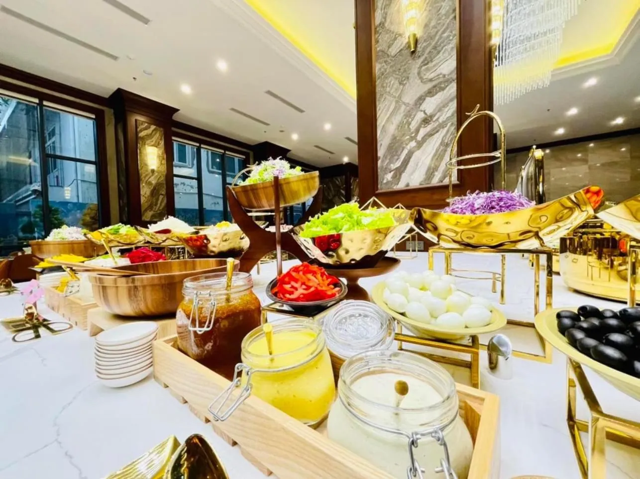 Continental breakfast in Cửa Đông Luxury Hotel