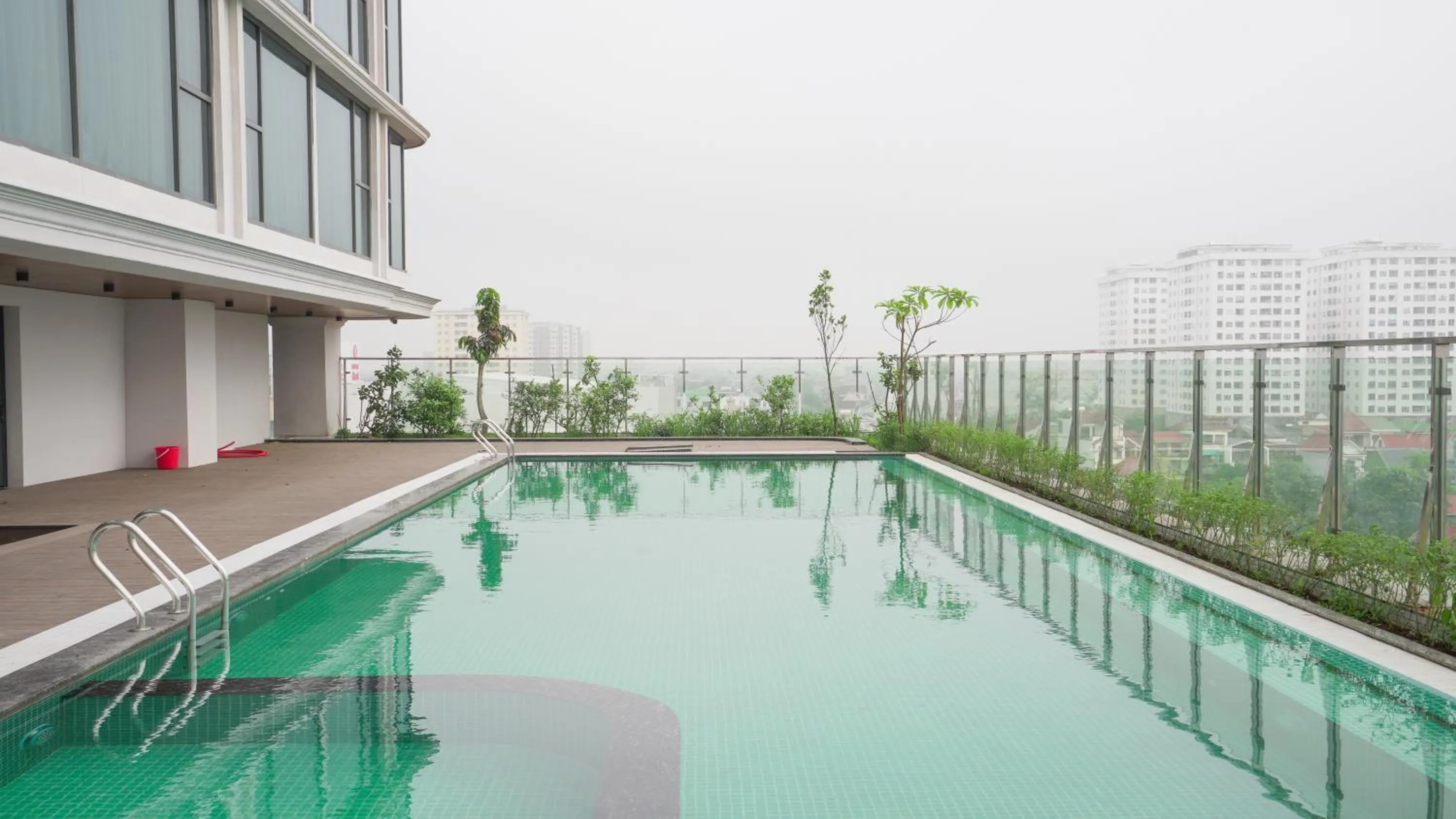 Swimming pool in Cửa Đông Luxury Hotel
