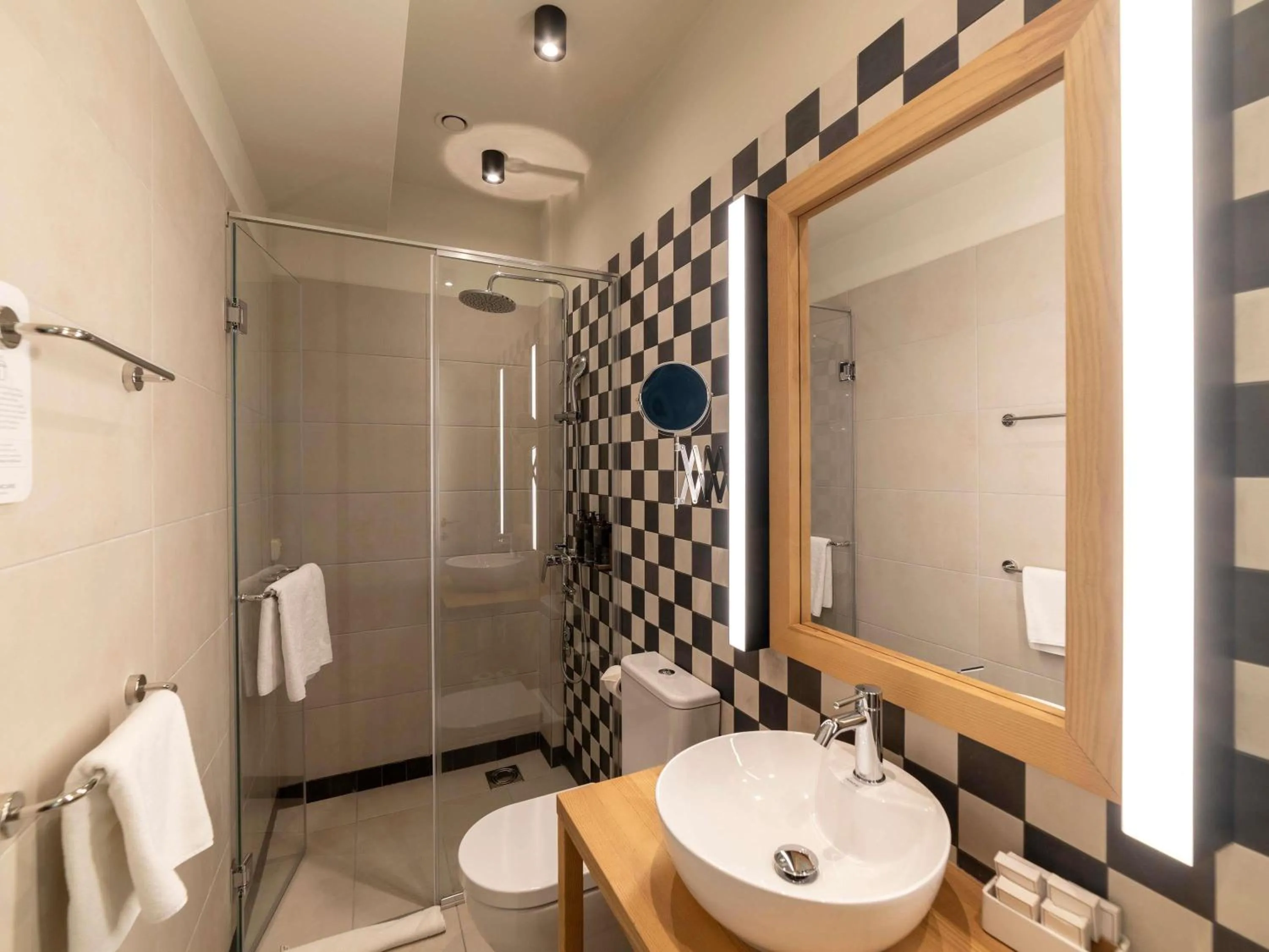 Bedroom in Mercure Belgrade Excelsior