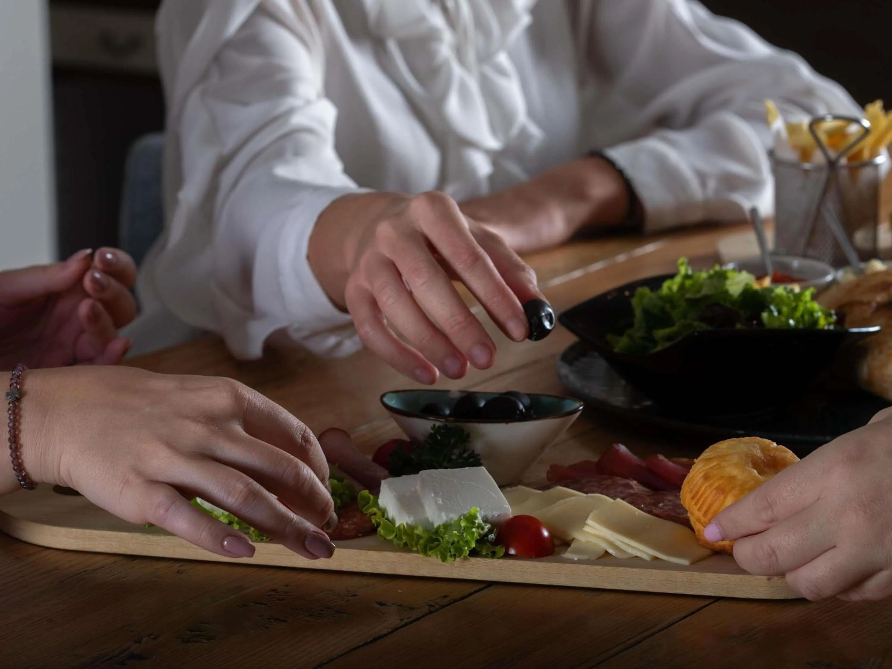 Restaurant/places to eat in Mercure Belgrade Excelsior