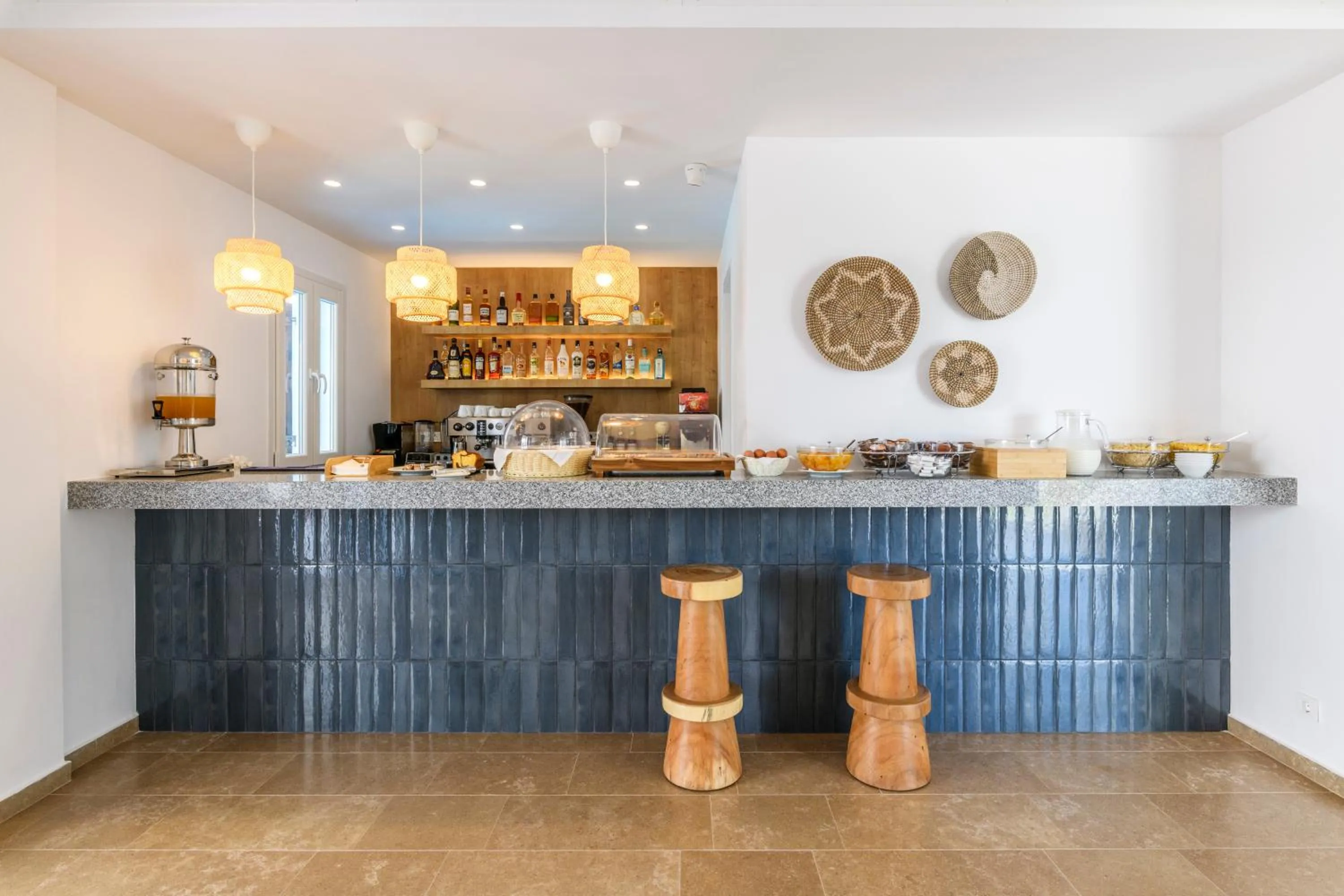 Lounge or bar in Mykonaki Hotel