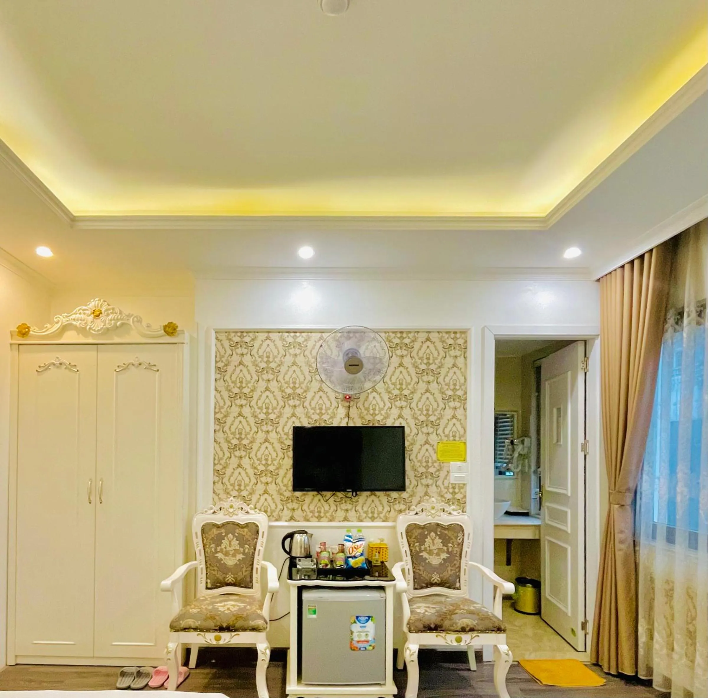 TV and multimedia in Diamond Hotel Ha Noi