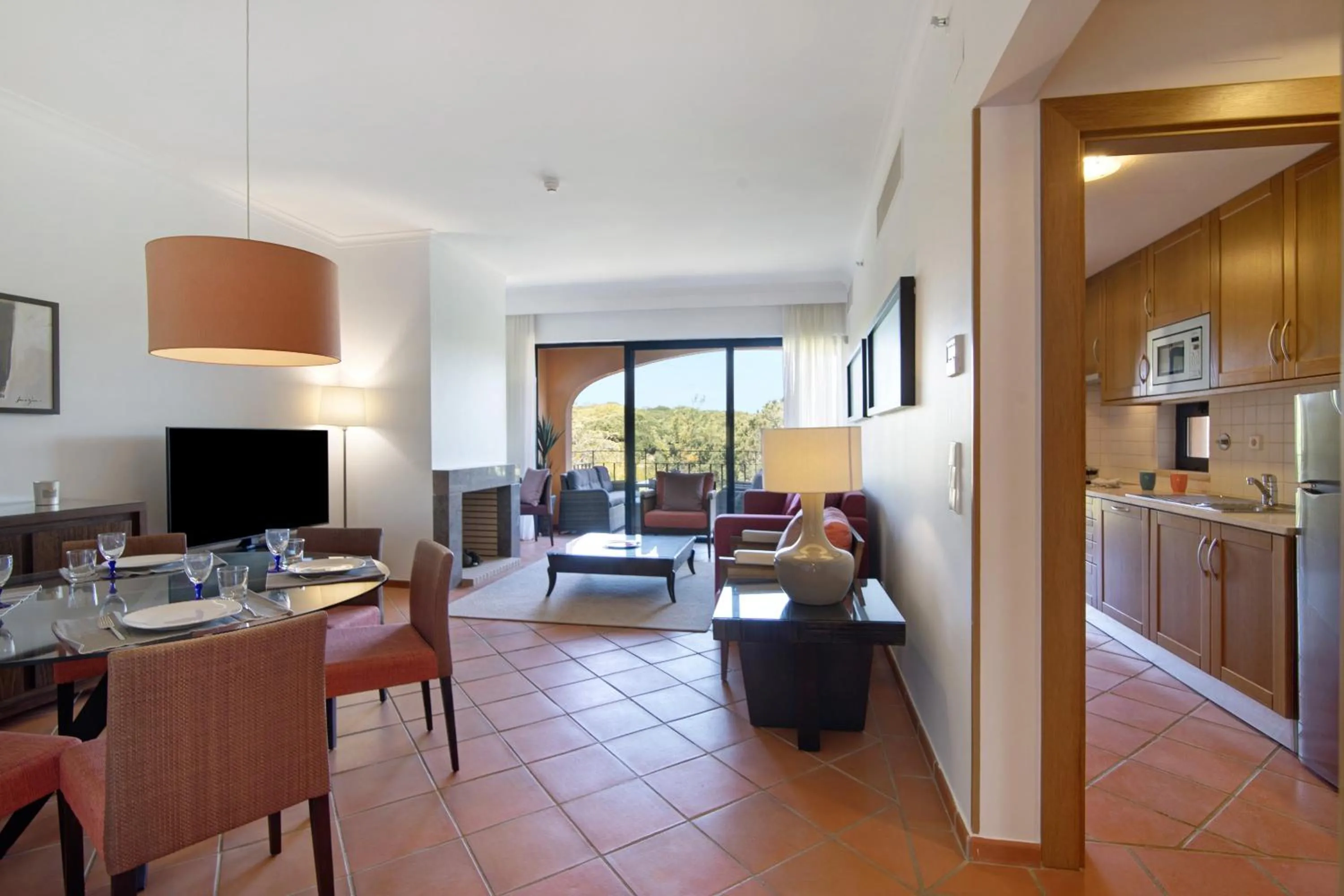 Property building in Apartamento T2 Vilasol Morgadinho
