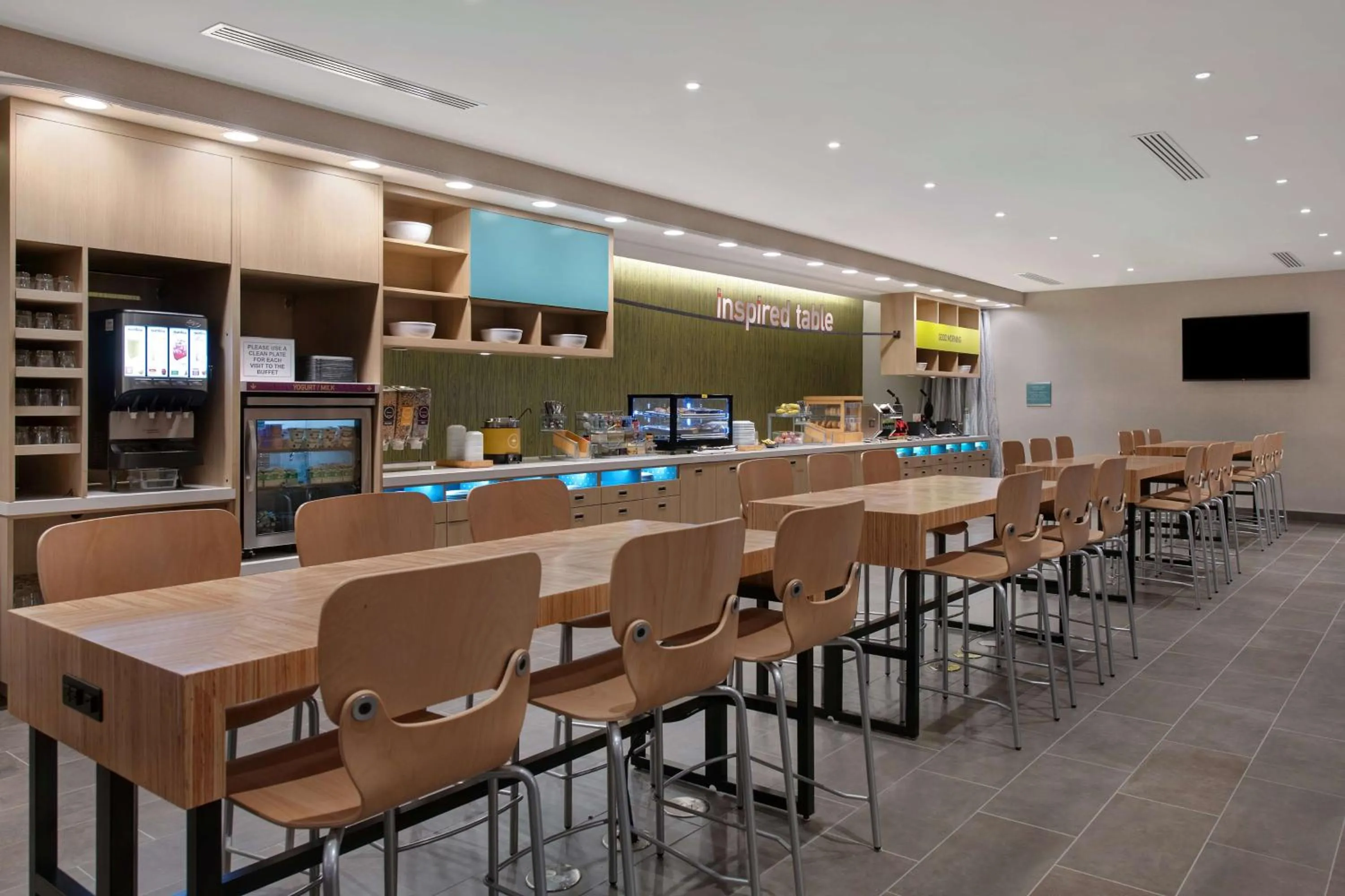 Breakfast in Home2 Suites By Hilton Fayetteville North