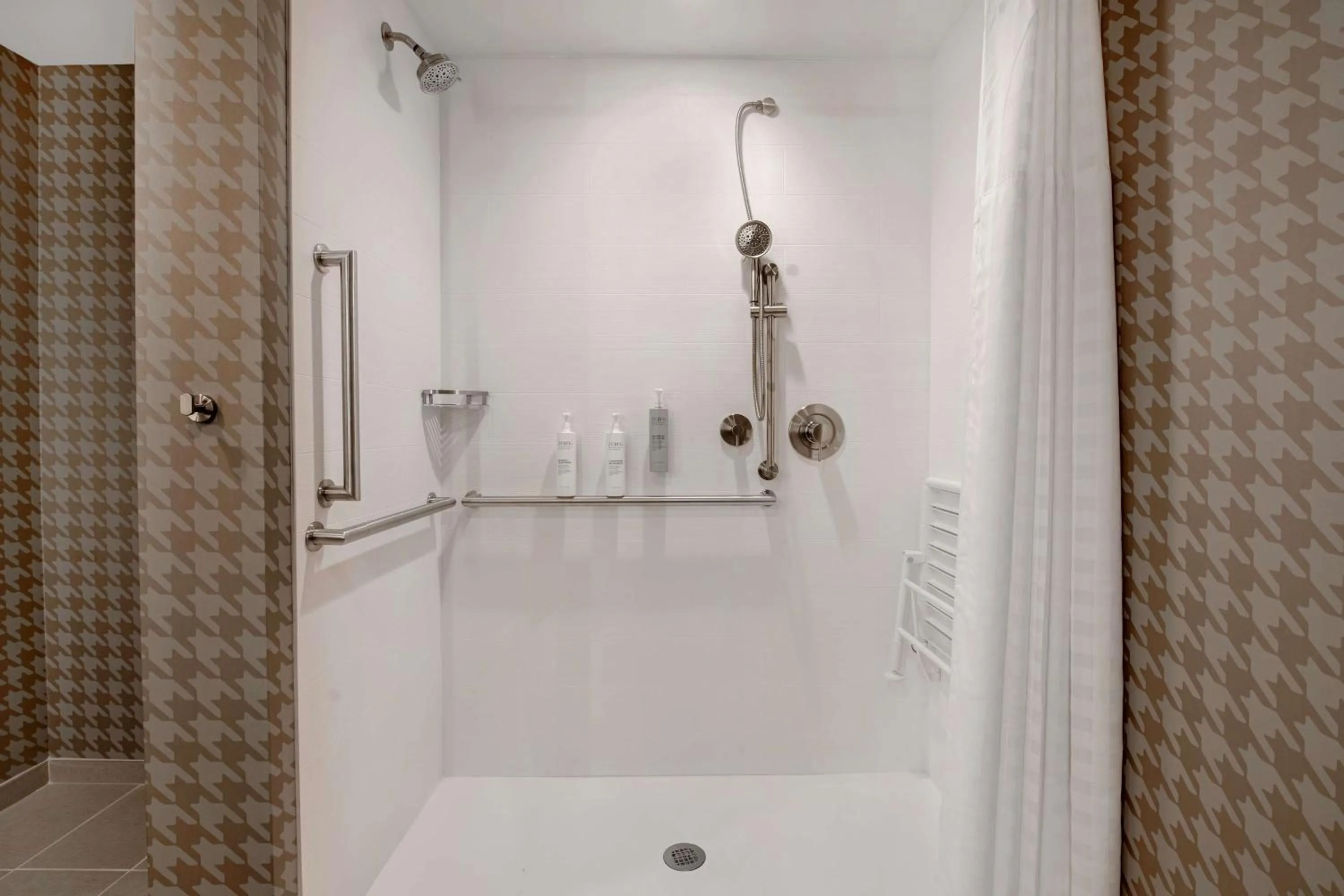 Bathroom in Home2 Suites By Hilton Fayetteville North