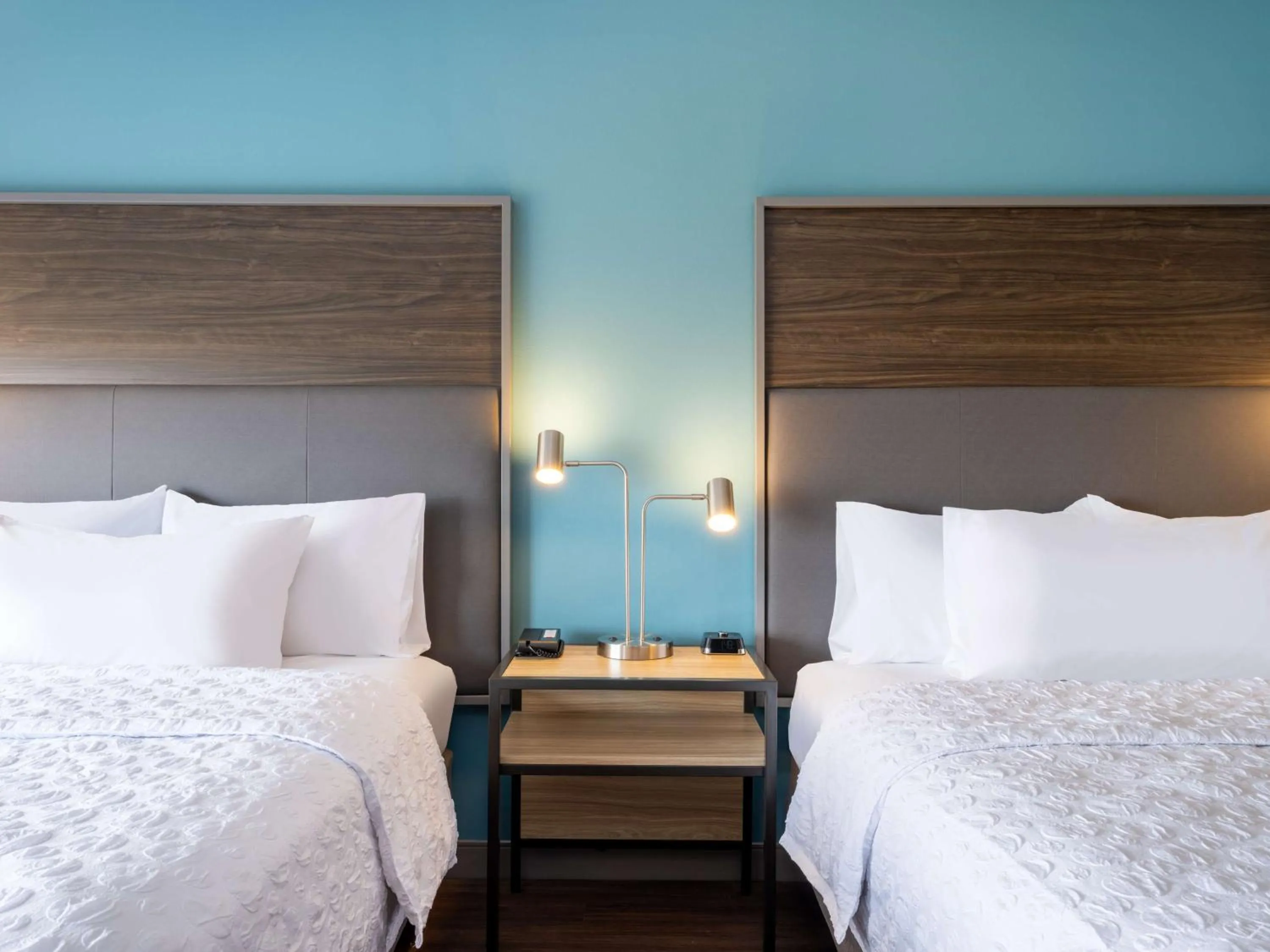 Bed in Tru By Hilton Chesapeake- Greenbrier