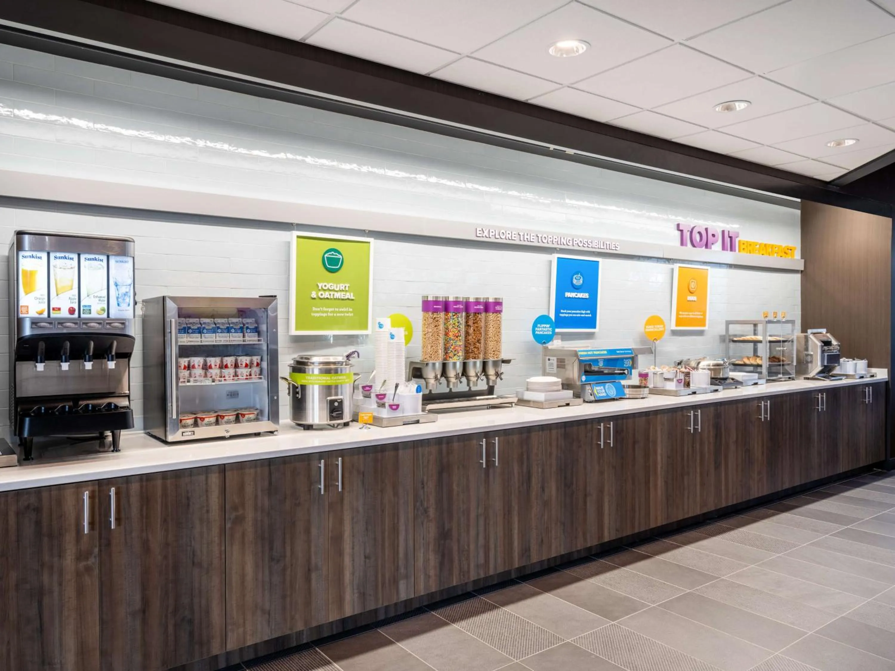 Breakfast in Tru By Hilton Chesapeake- Greenbrier