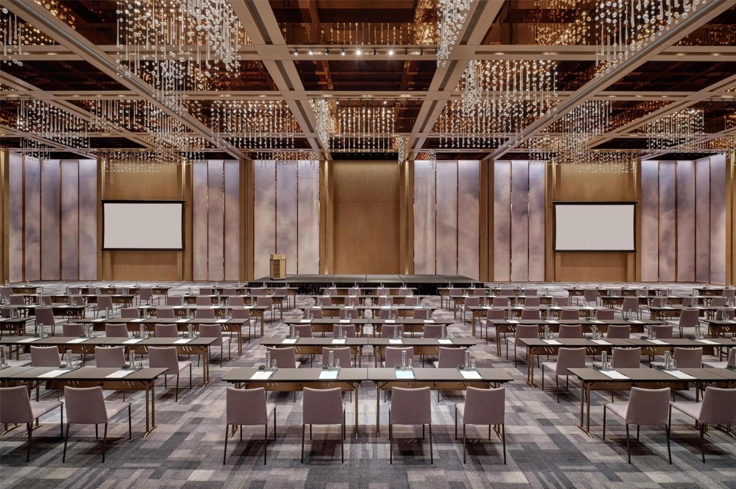 Meeting/conference room in Conrad Shenzhen, the first art museum hotel in Greater Bay Area with the stunning bay and sunset view in the hotel terrace