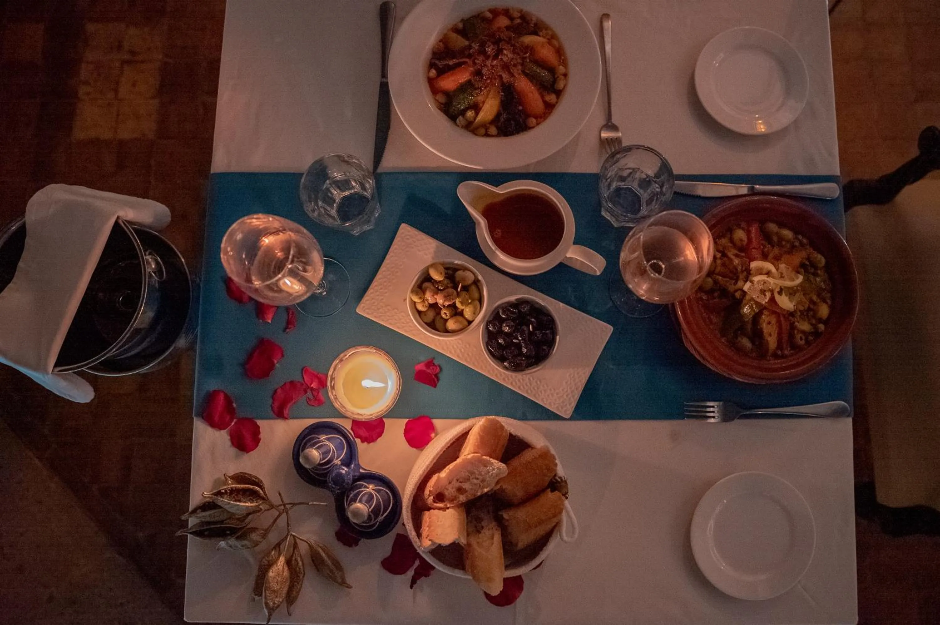 Restaurant/places to eat in Demeures d'Orient Riad & Spa