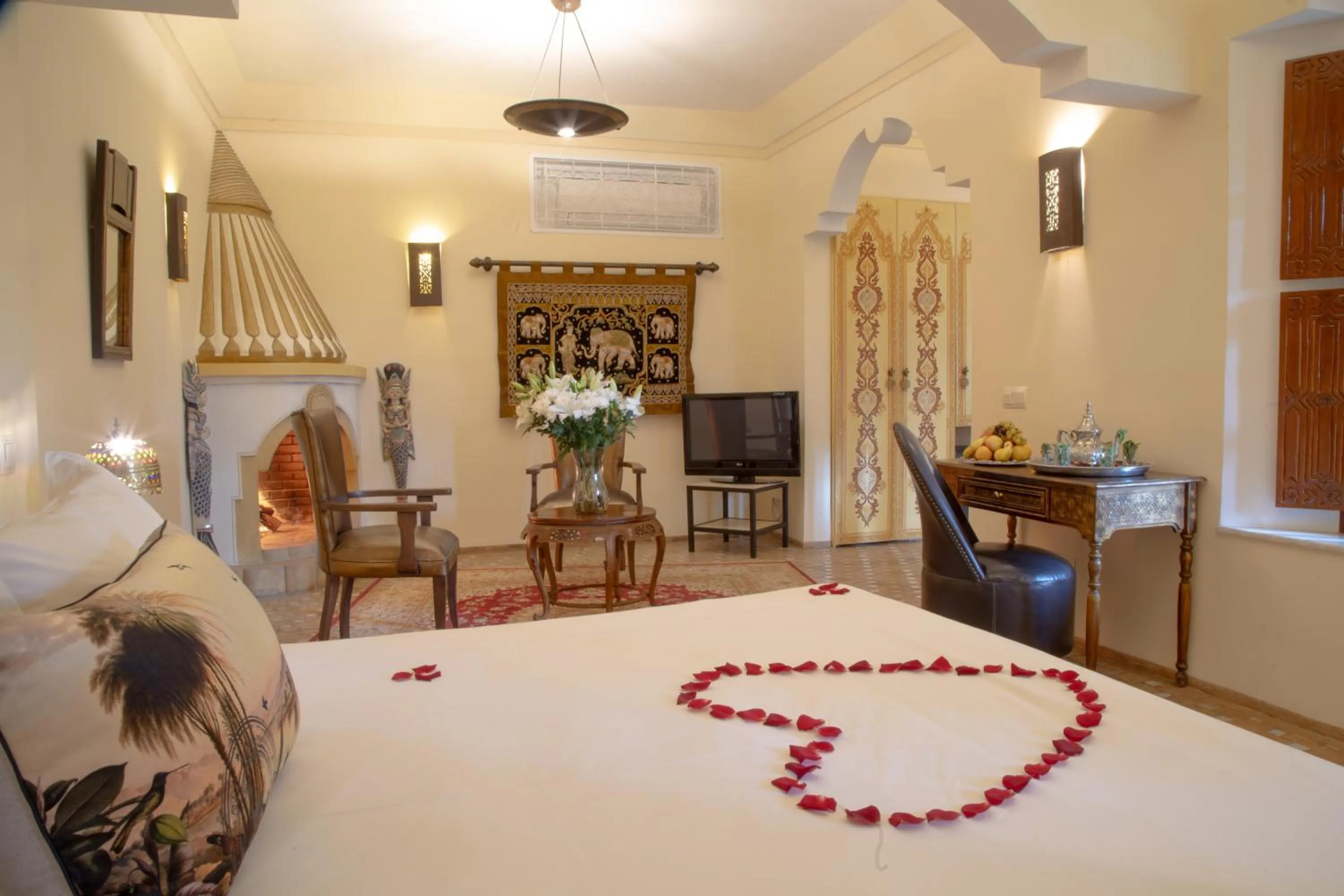 Bed in Demeures d'Orient Riad & Spa