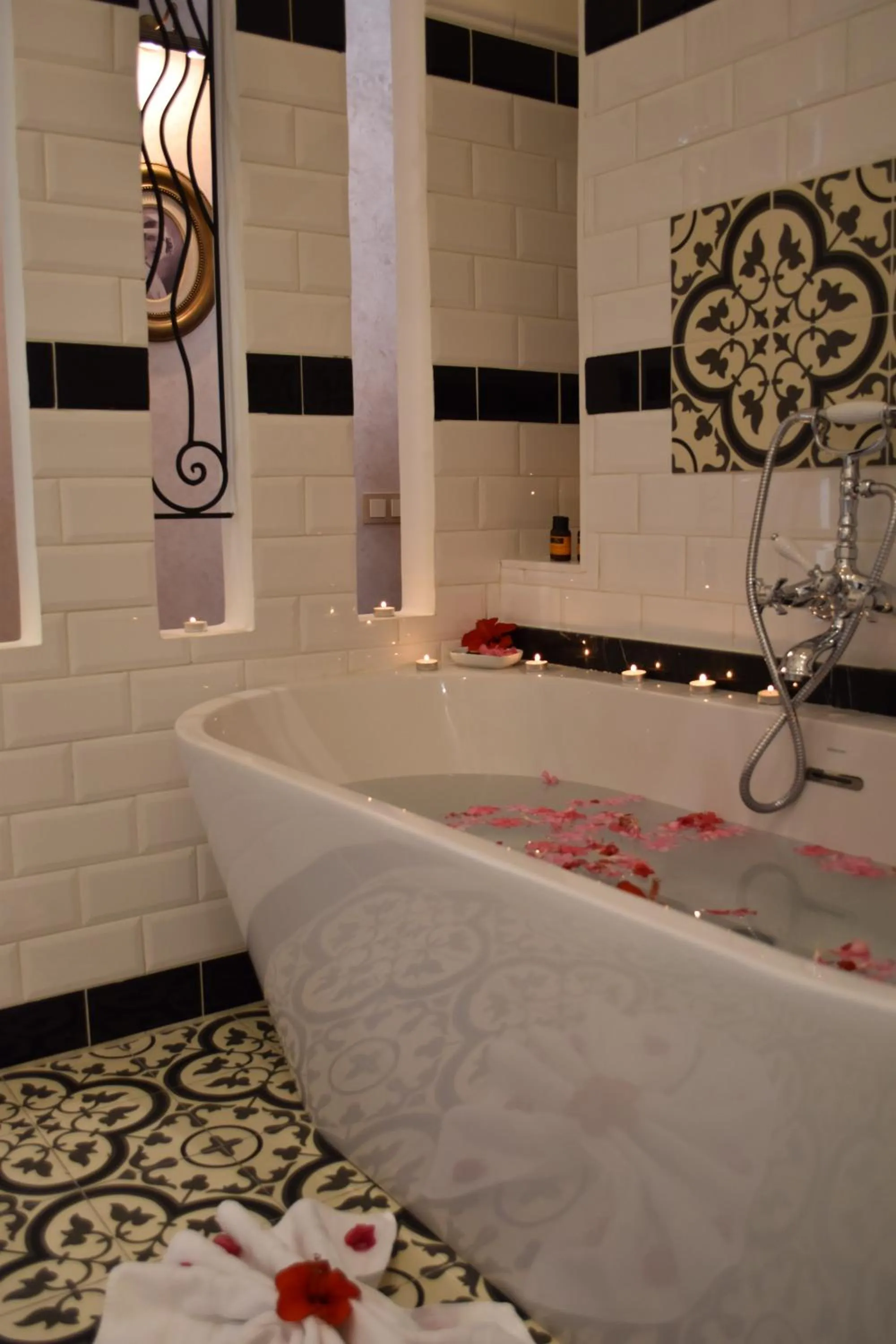 Bathroom in Demeures d'Orient Riad & Spa