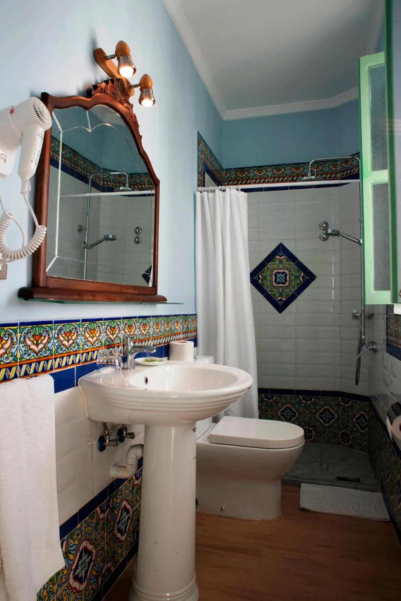 Bathroom in El Reducto