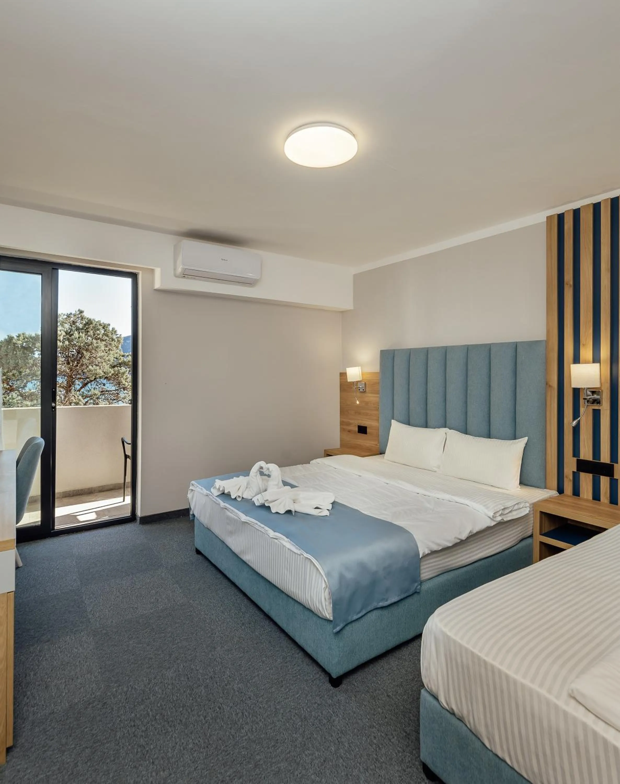 HOTEL TALIA