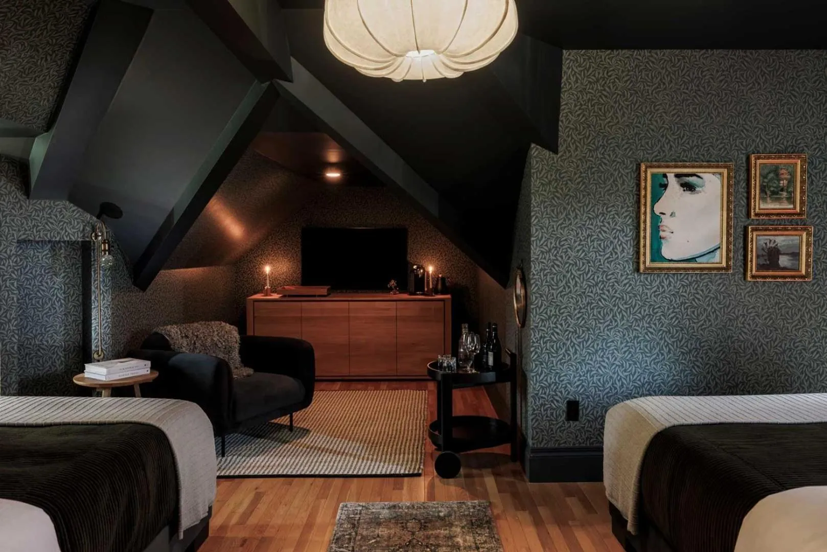 Seating area in Dvele Inn