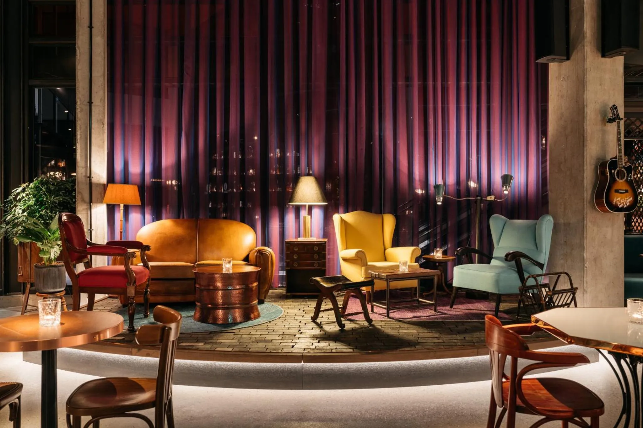 Lounge or bar in Ruby Hanna Hotel Stuttgart