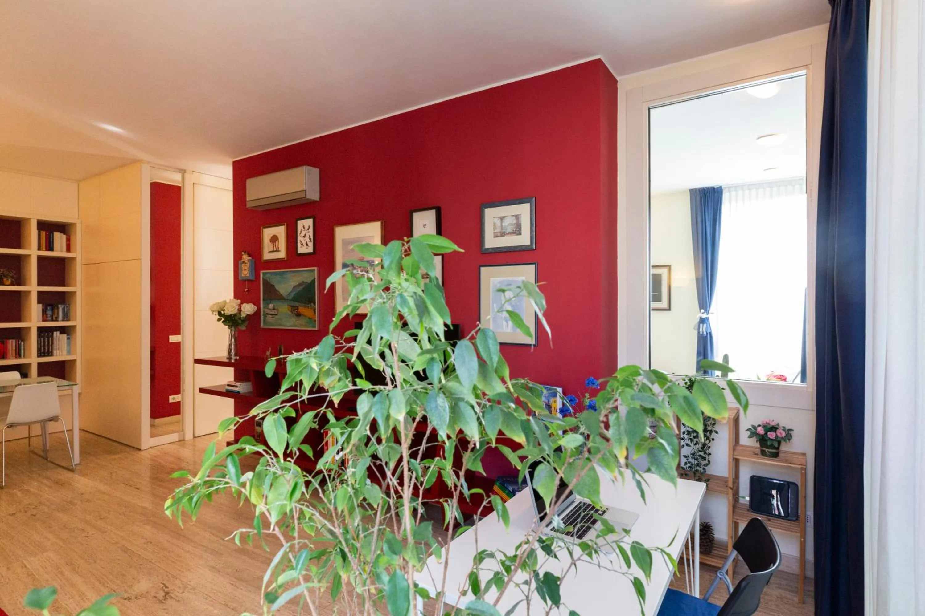 Living room in Twins Apartment - Tolstoj District