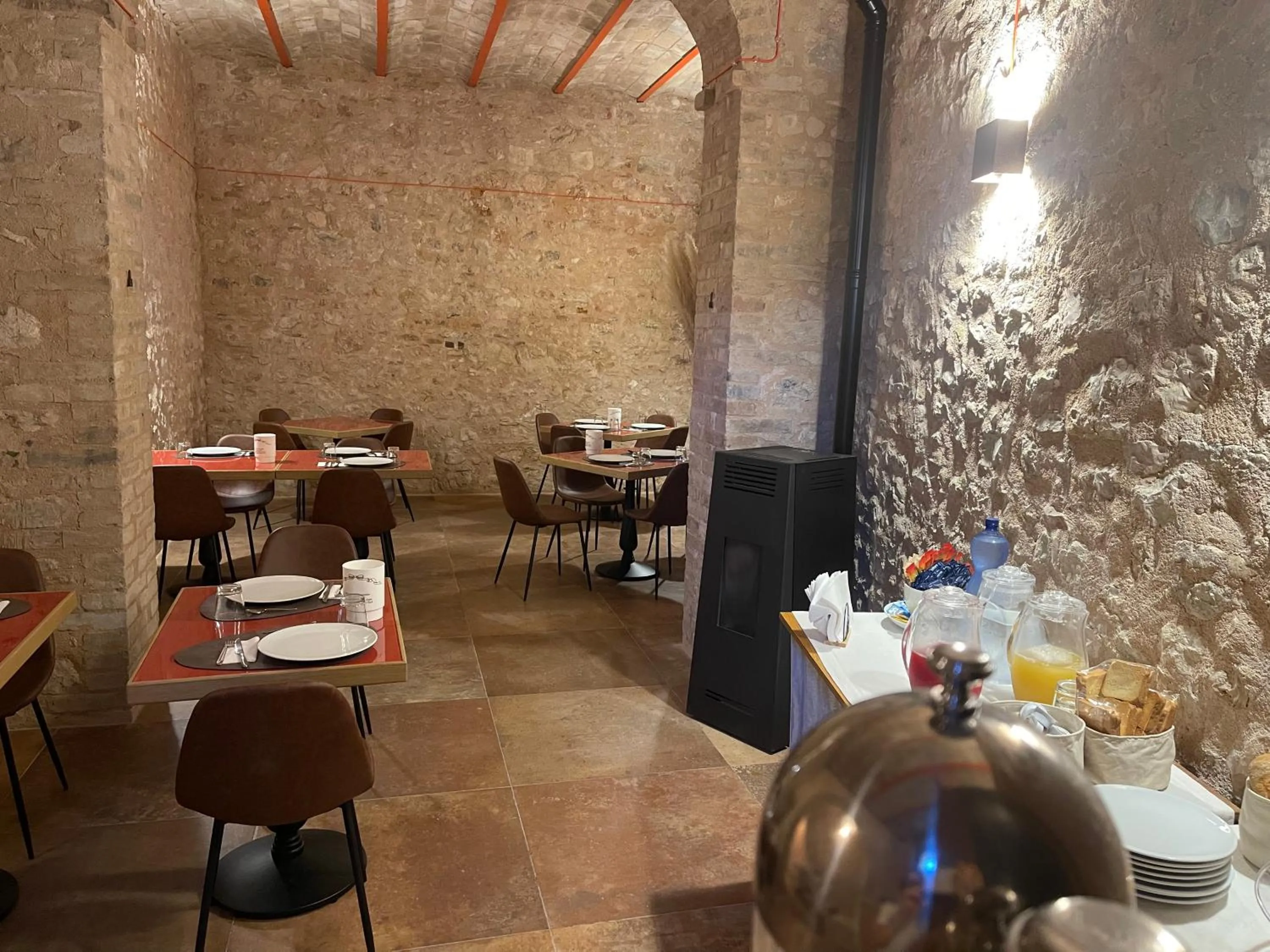 Food and drinks, Restaurant/Places to Eat in Palazzo Fontana