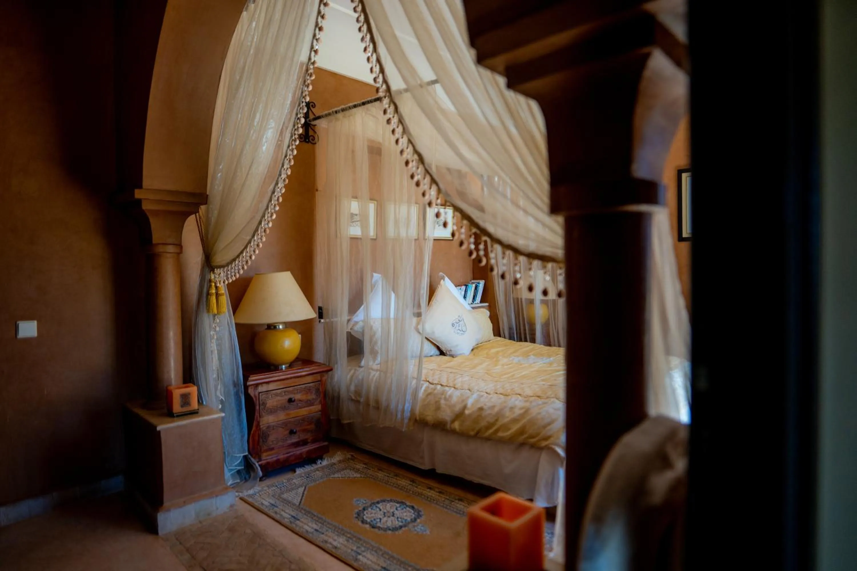 Bed in Riad Al Mendili Private Resort & Spa