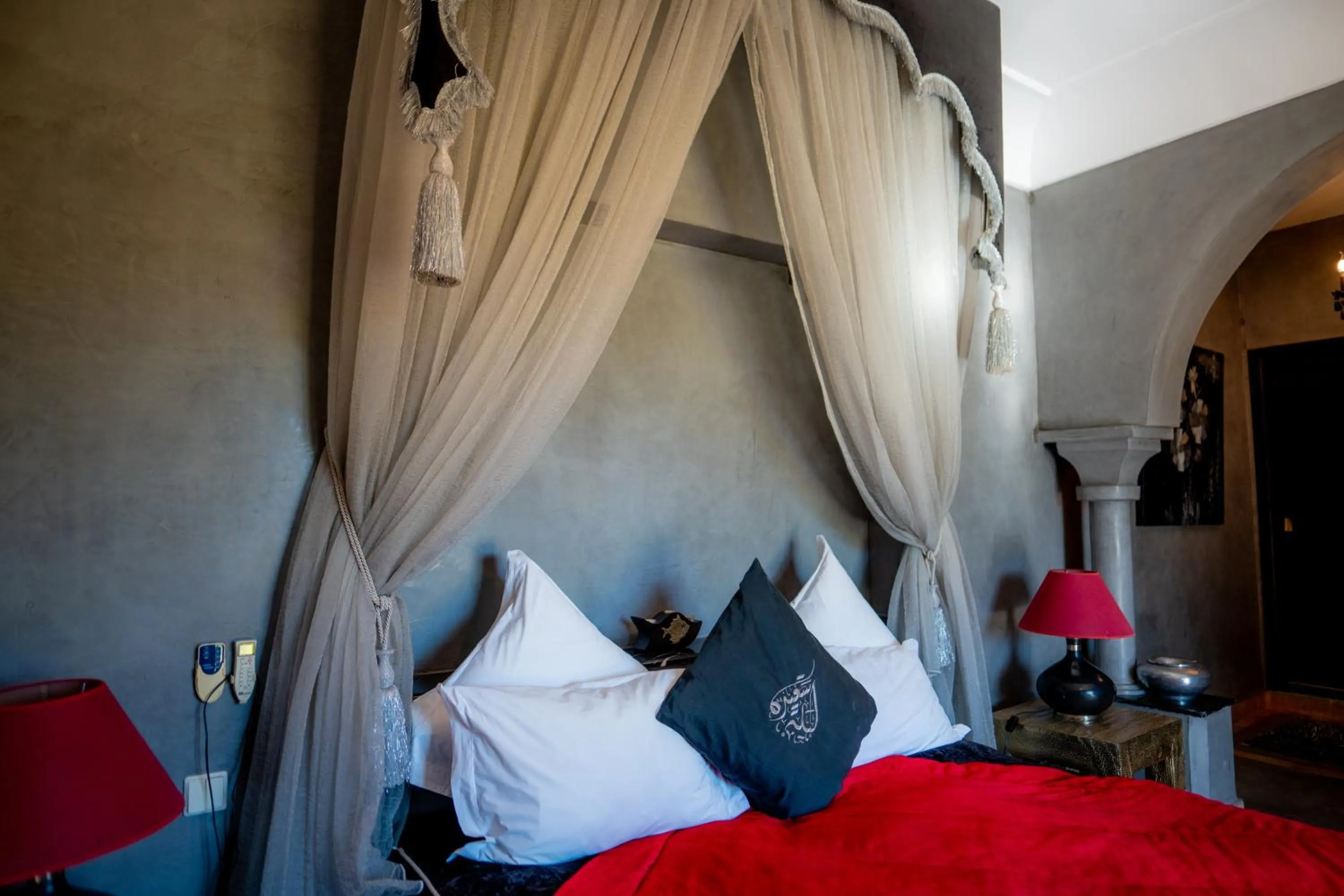 Bed in Riad Al Mendili Private Resort & Spa