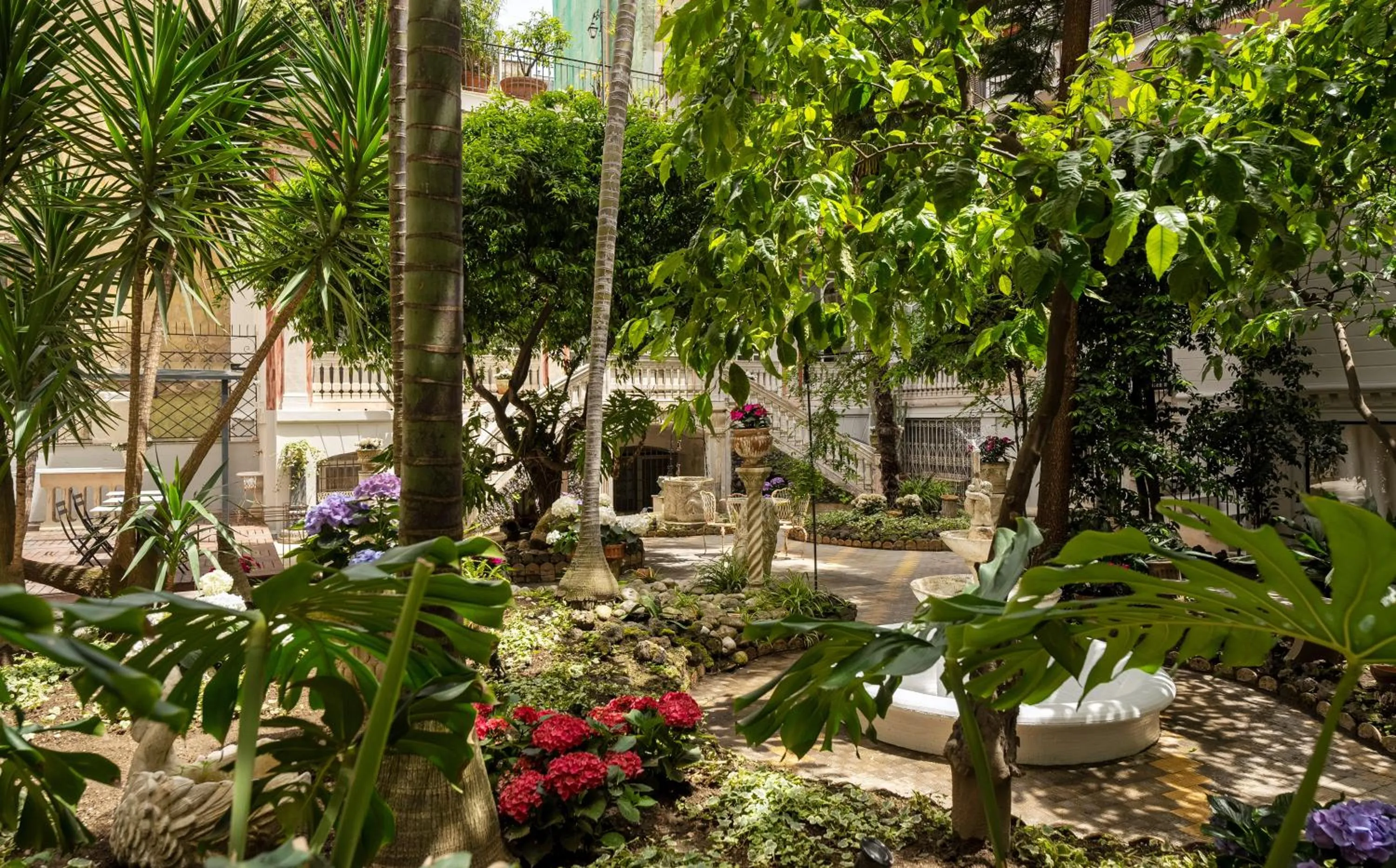 Garden in Artemisia Domus - Giardino