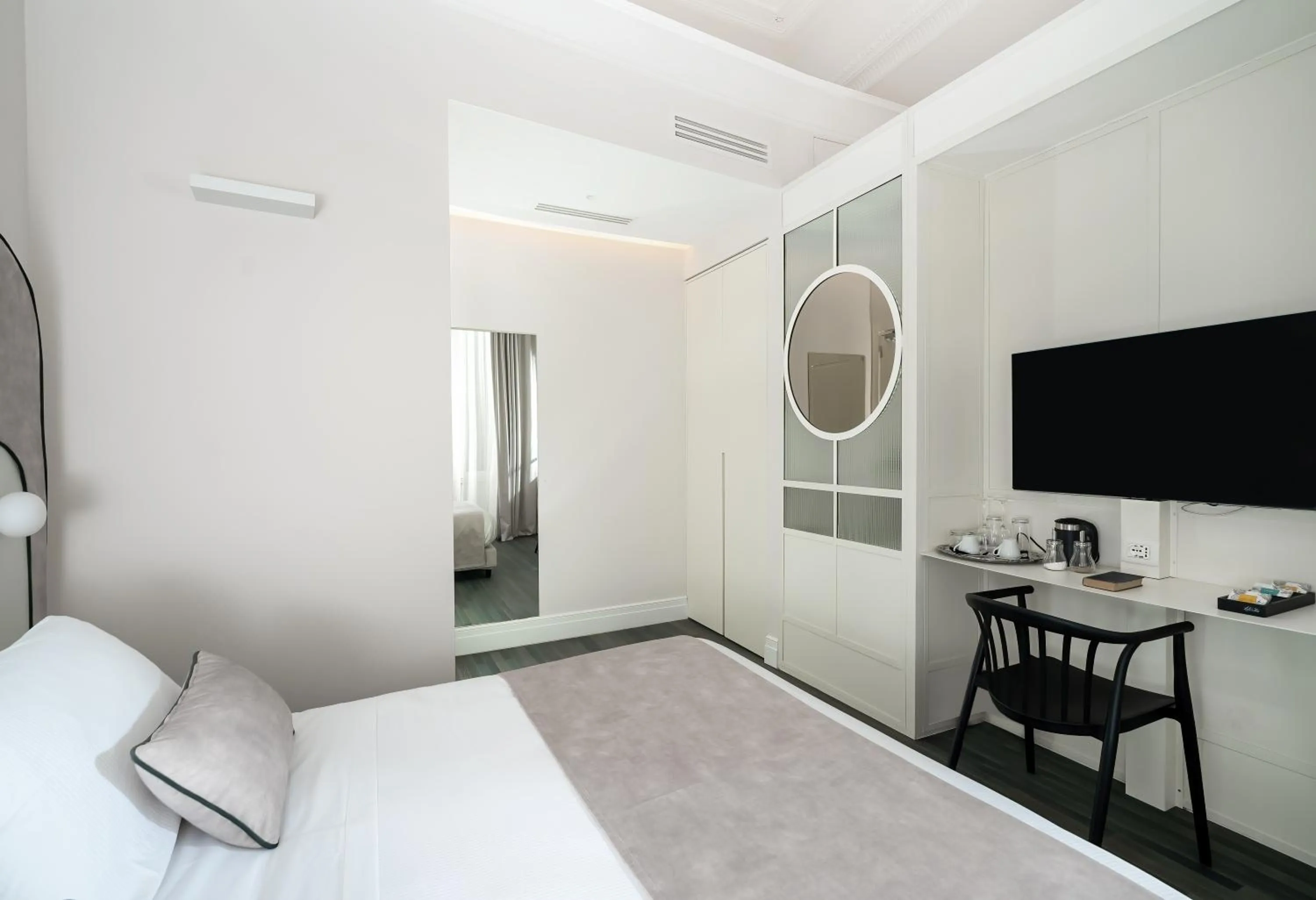 TV and multimedia, Bed in Artemisia Domus - Giardino