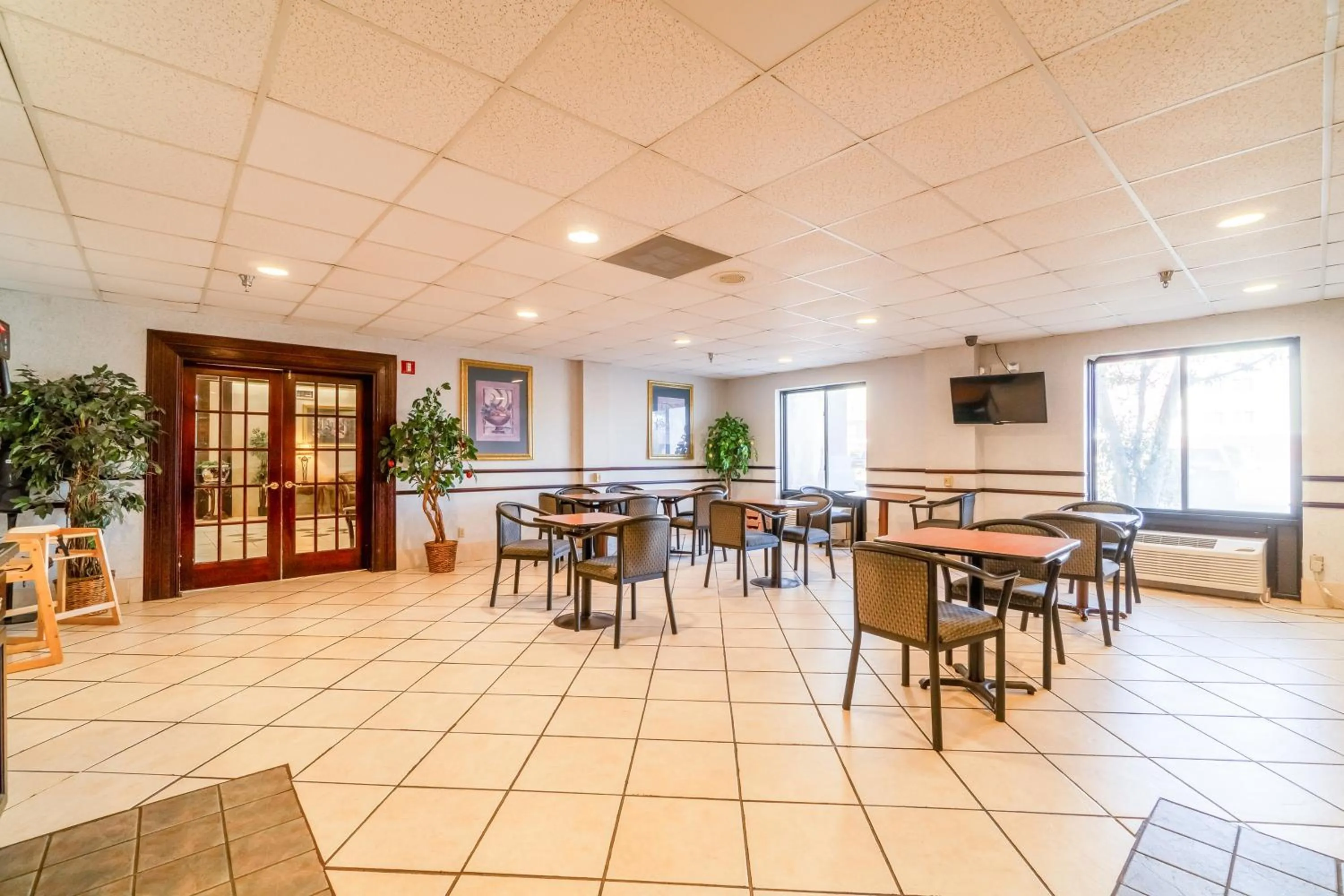 Area and facilities in Ark Suites By OYO Jonesboro I-555