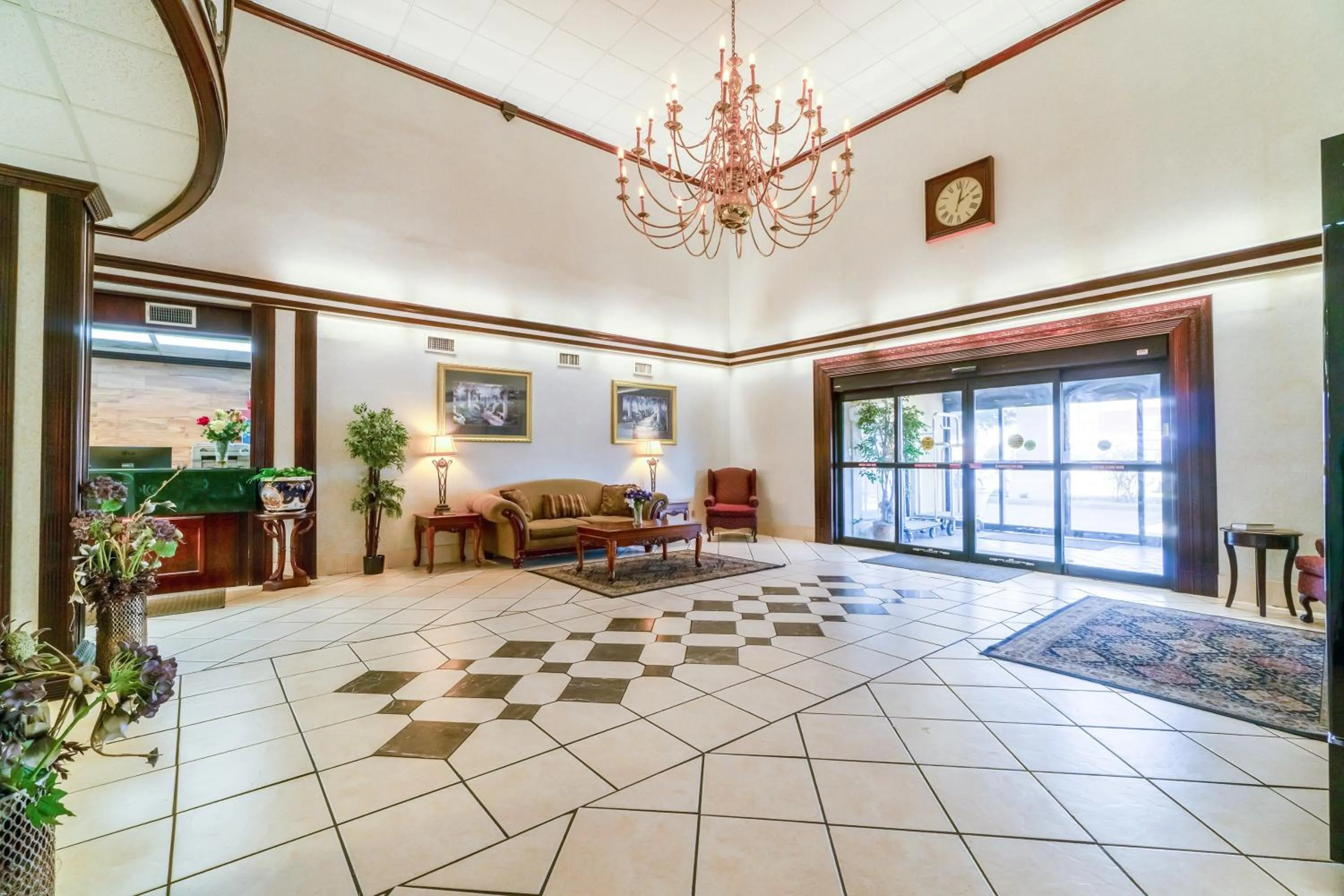 Lobby or reception in Ark Suites By OYO Jonesboro I-555