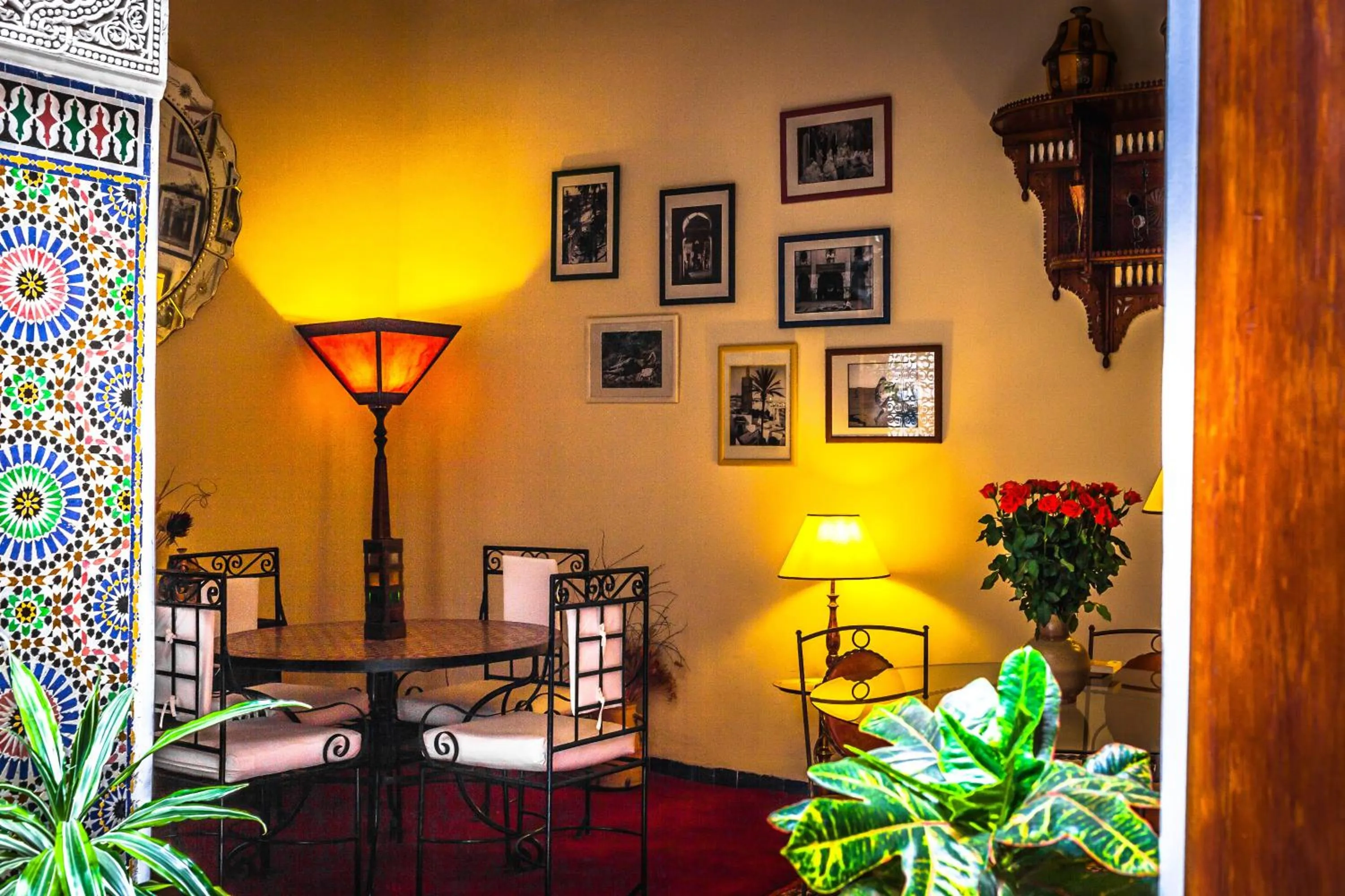 Living room in Riad Zamane Fès - Boutique & Spa