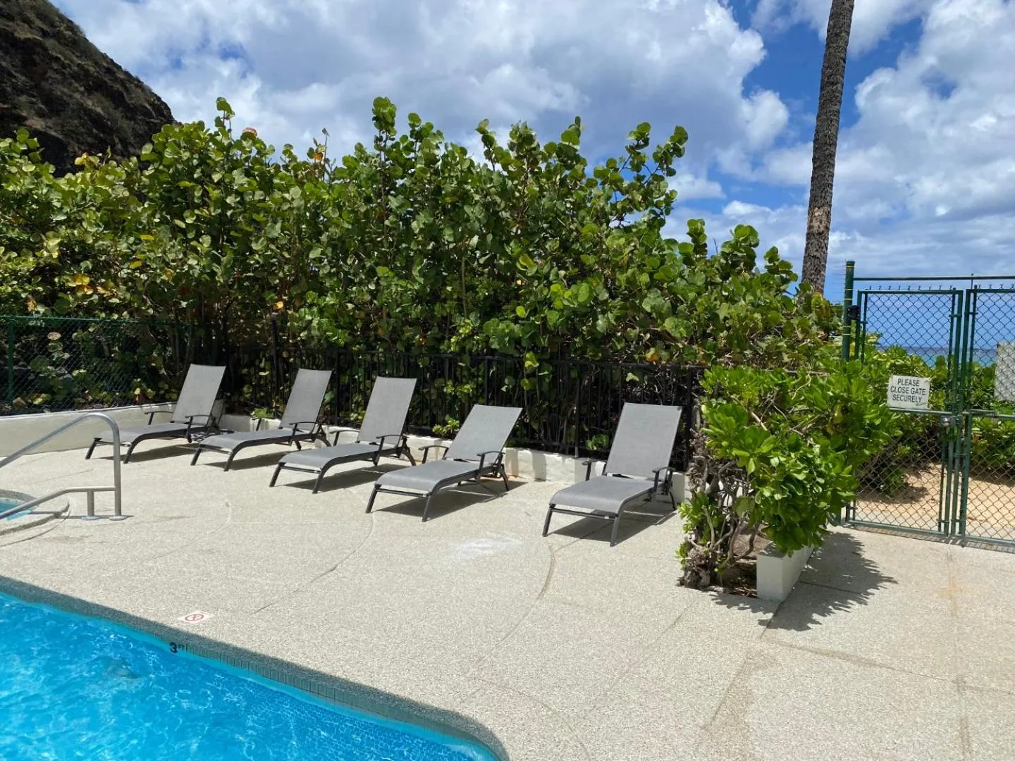 Patio in Hawaiian Princess Makaha