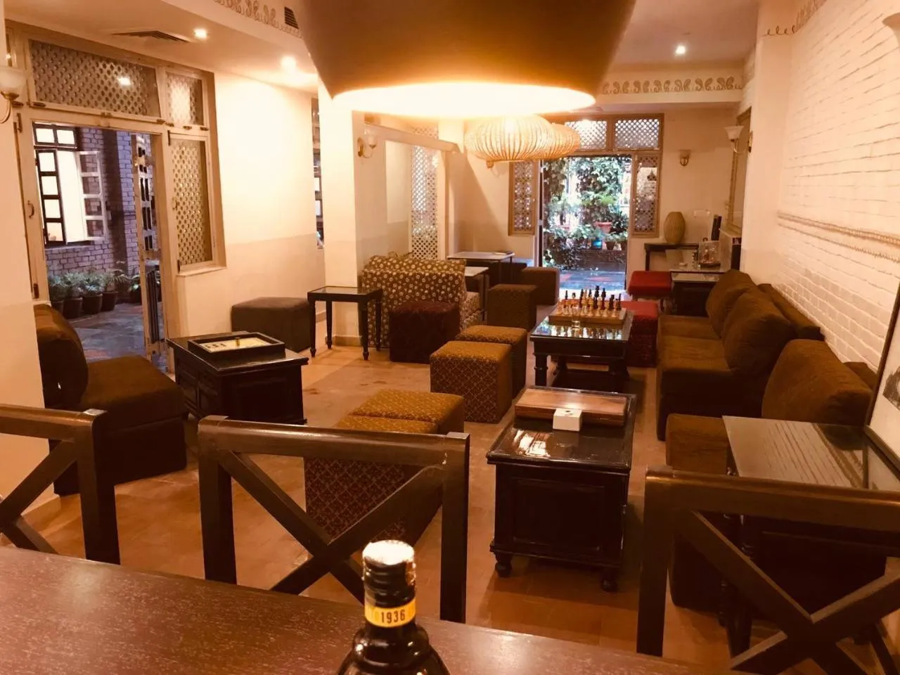 Restaurant/places to eat in Courtyard Pujan Hotel Kathmandu - Thamel