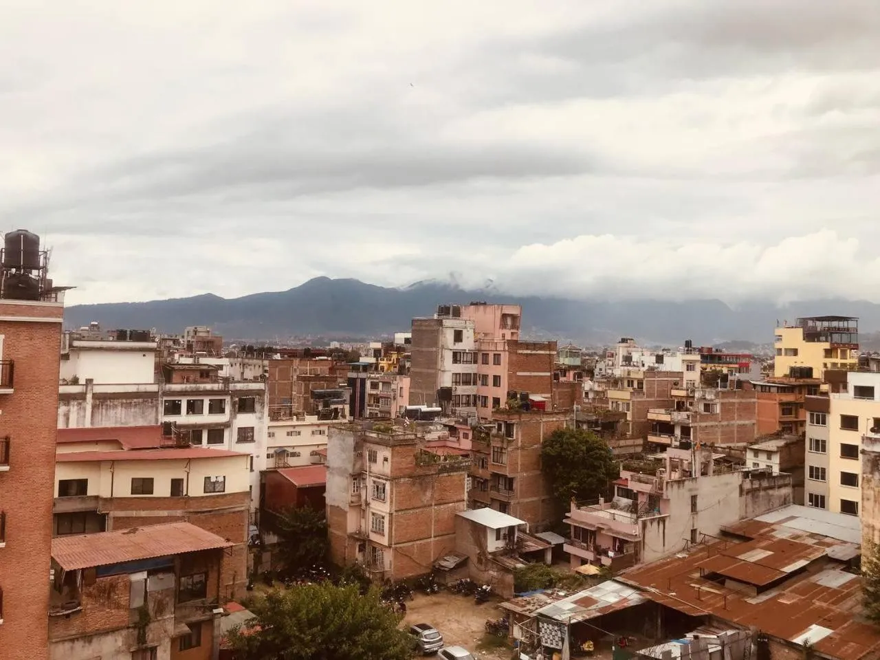 Natural landscape in Courtyard Pujan Hotel Kathmandu - Thamel