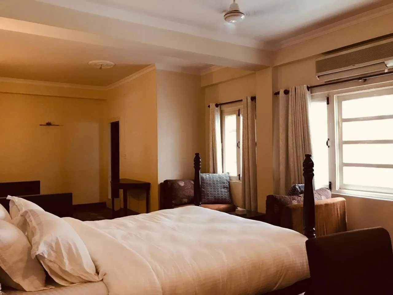 Bed in Courtyard Pujan Hotel Kathmandu - Thamel